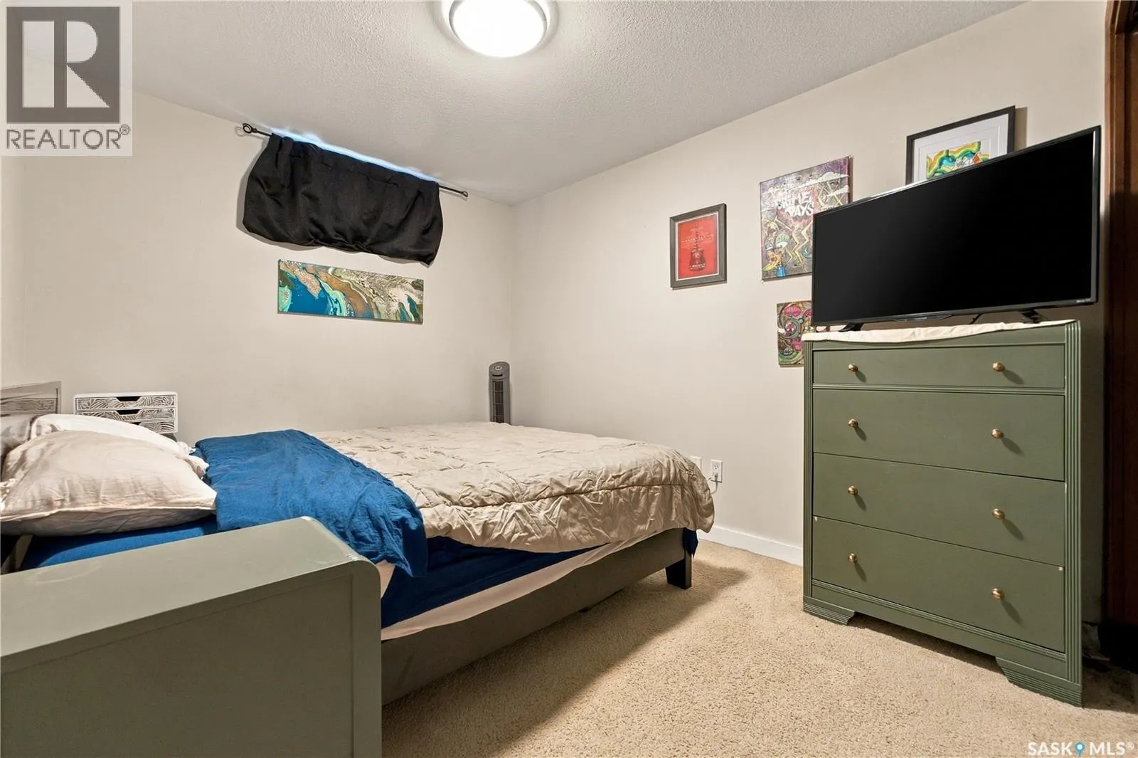 430 Pichler CRESCENT