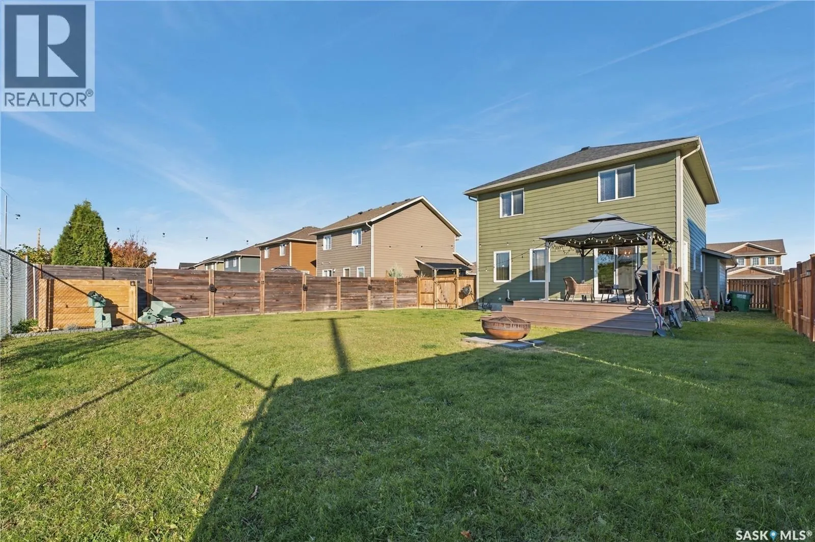 430 Pichler CRESCENT