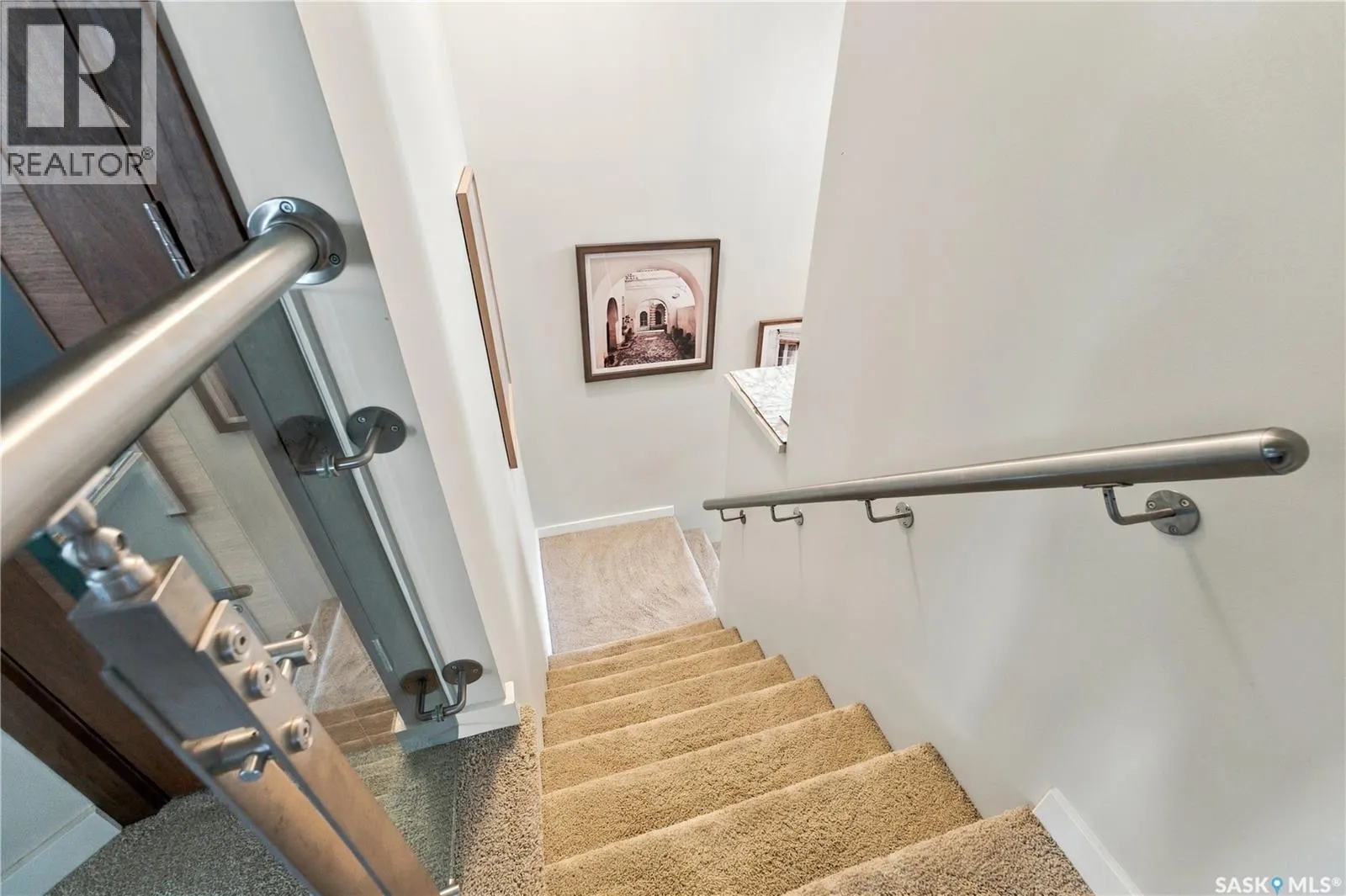 430 Pichler CRESCENT