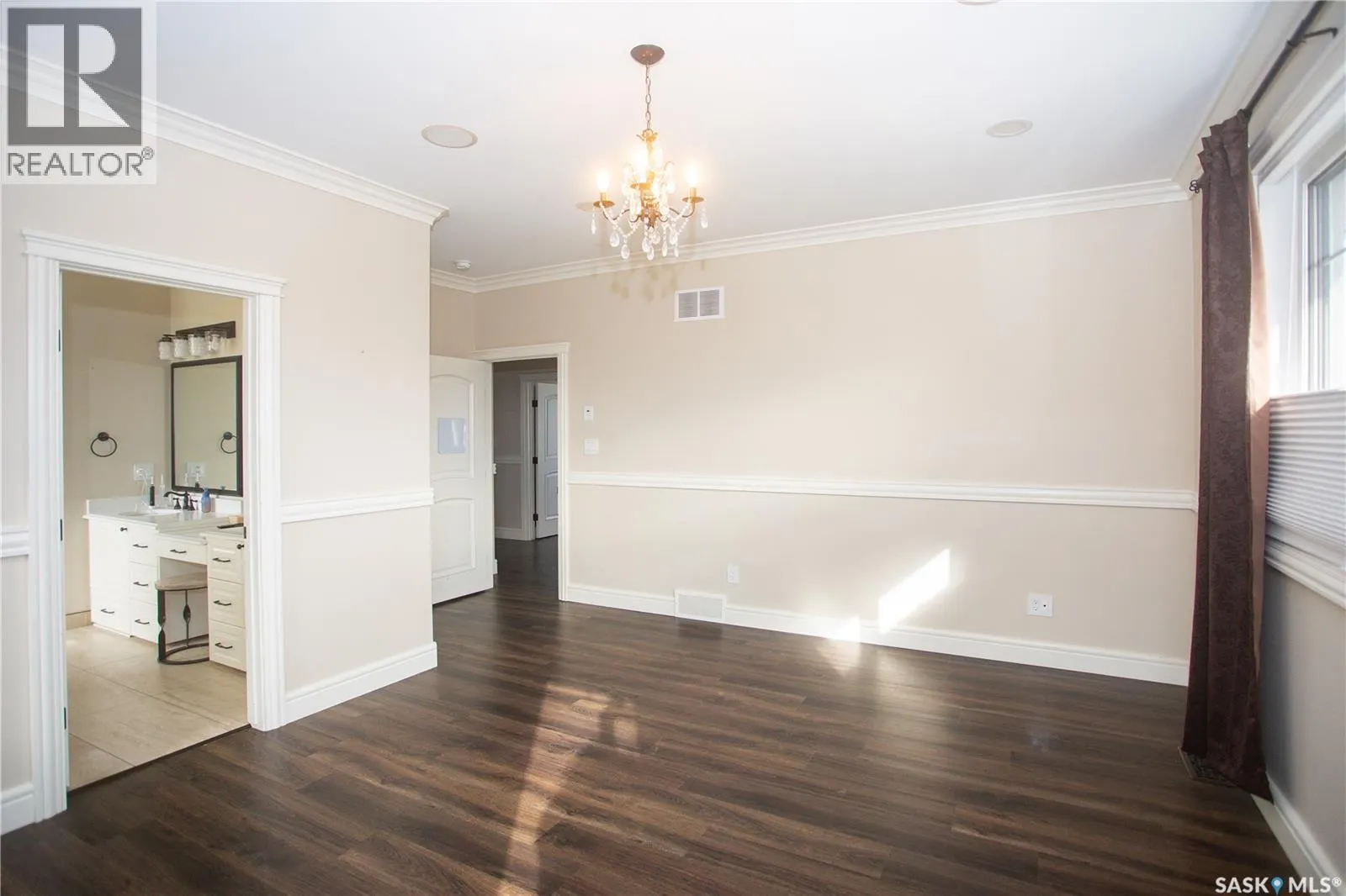 419 Salloum BAY