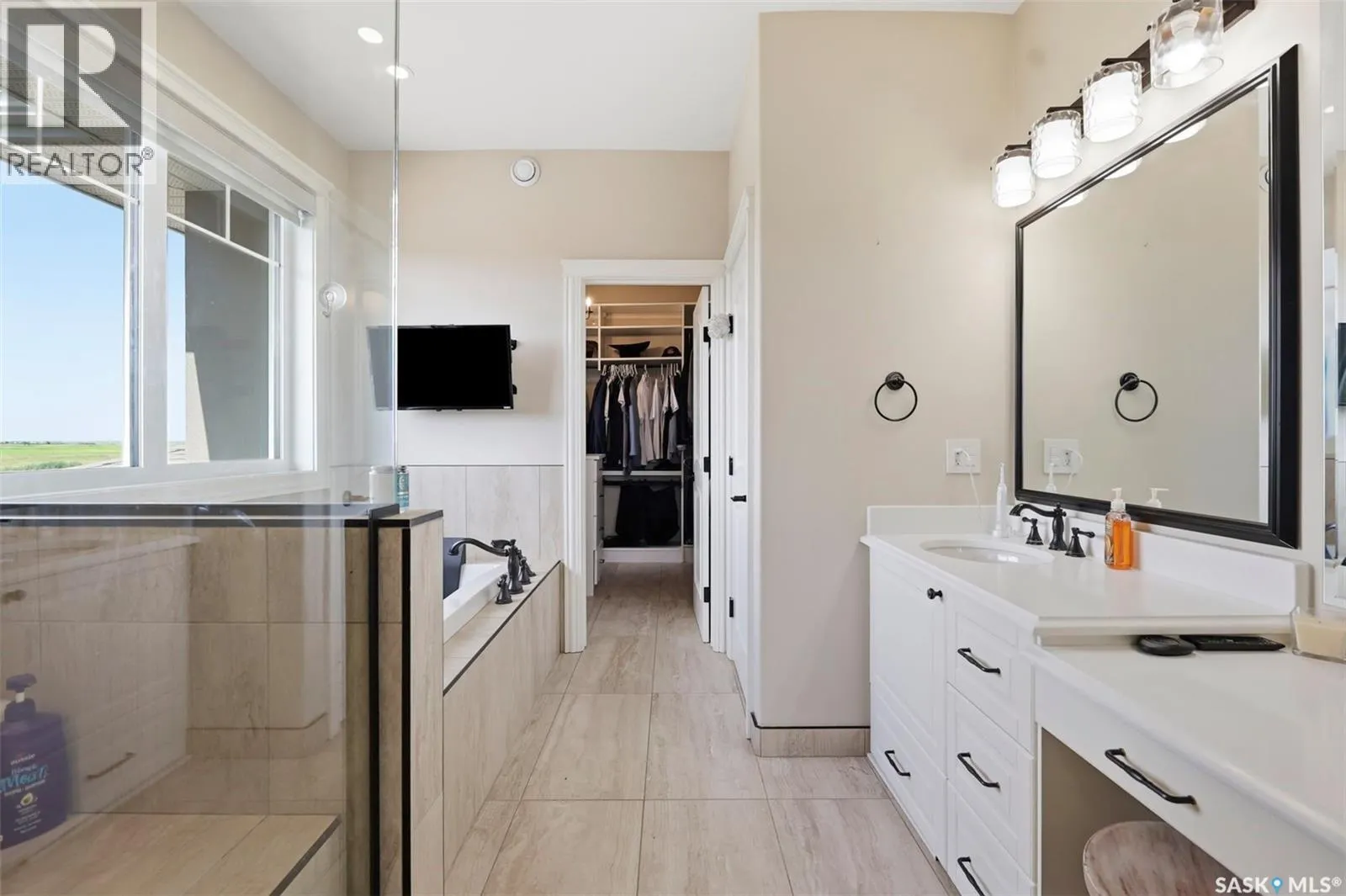 419 Salloum BAY