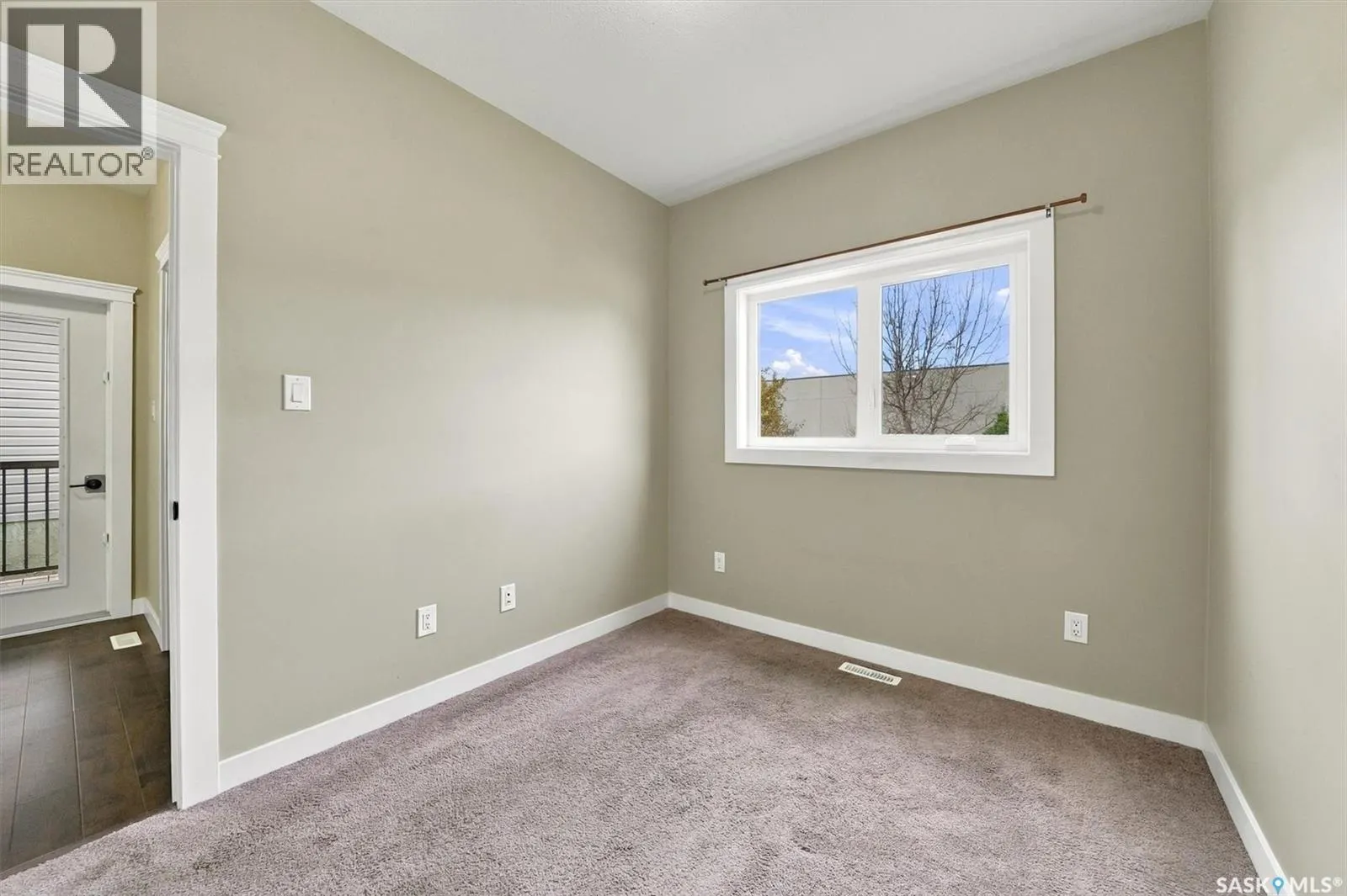 417 Langer PLACE