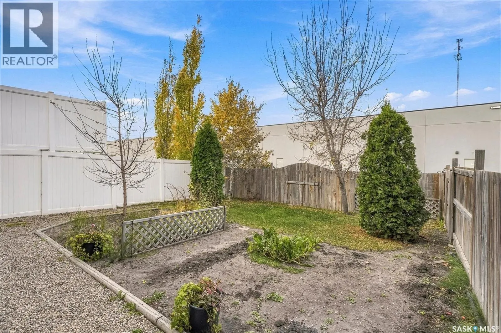 417 Langer PLACE
