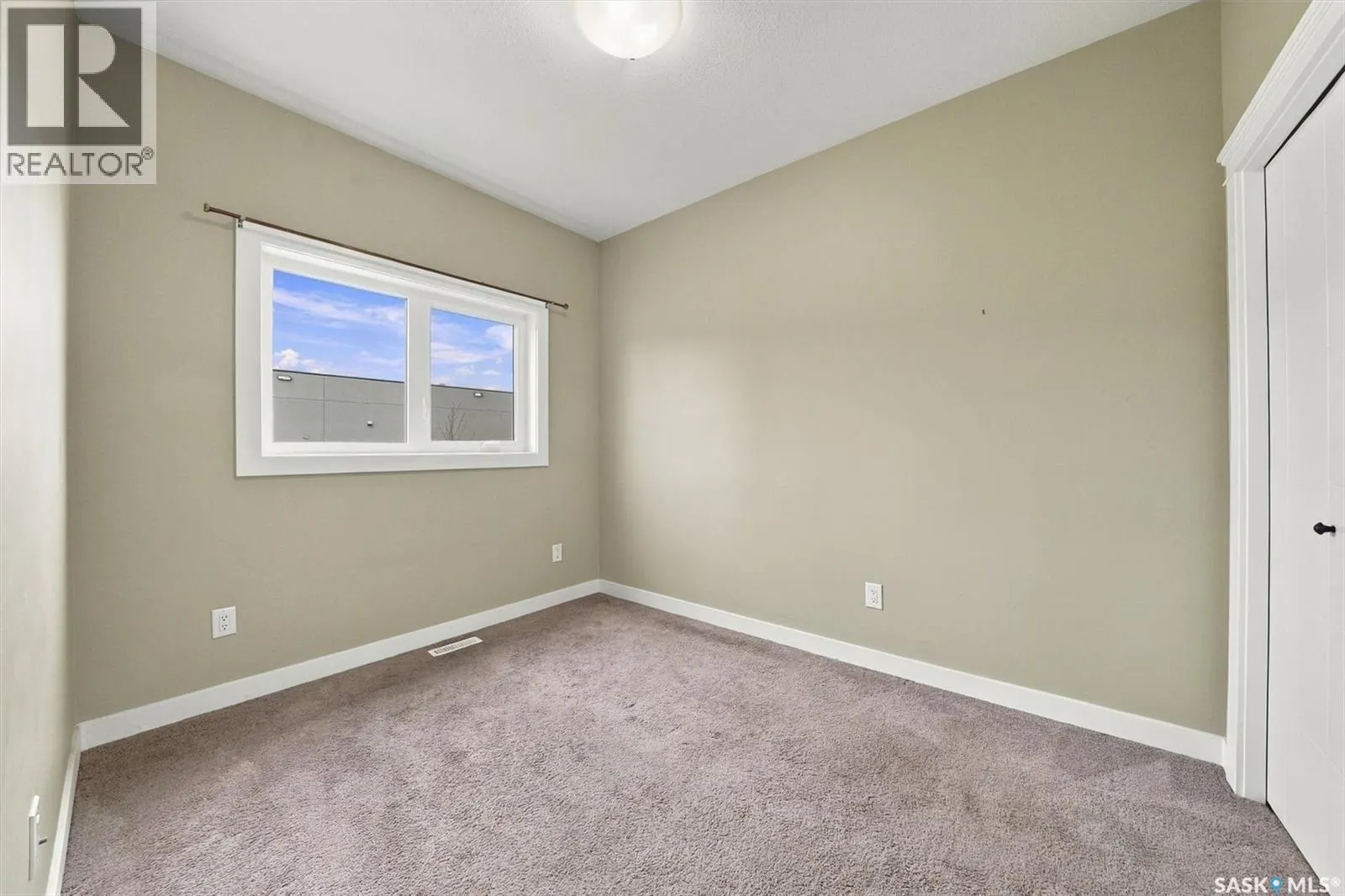 417 Langer PLACE