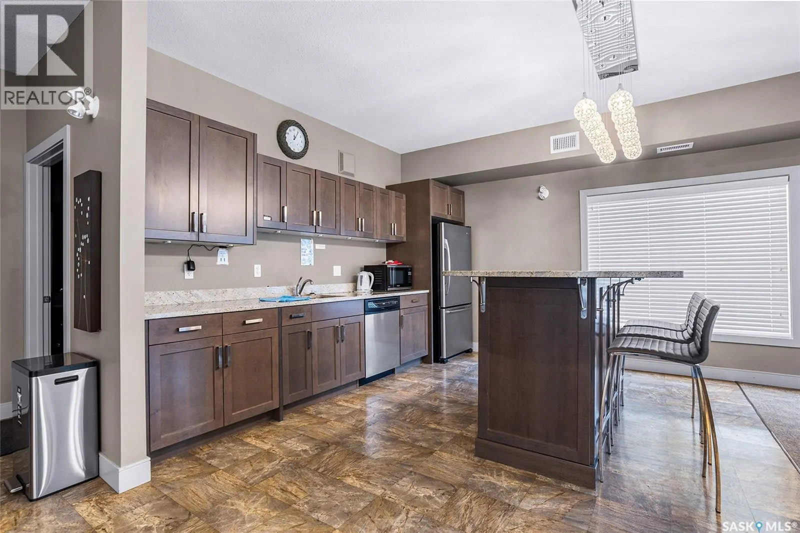 105 115 Willowgrove CRESCENT