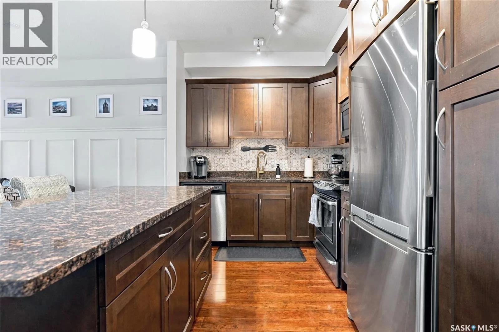 105 115 Willowgrove CRESCENT