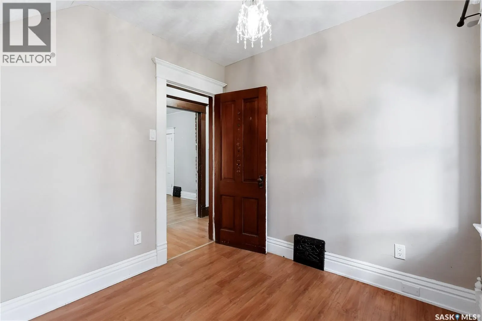447 Duffield STREET W