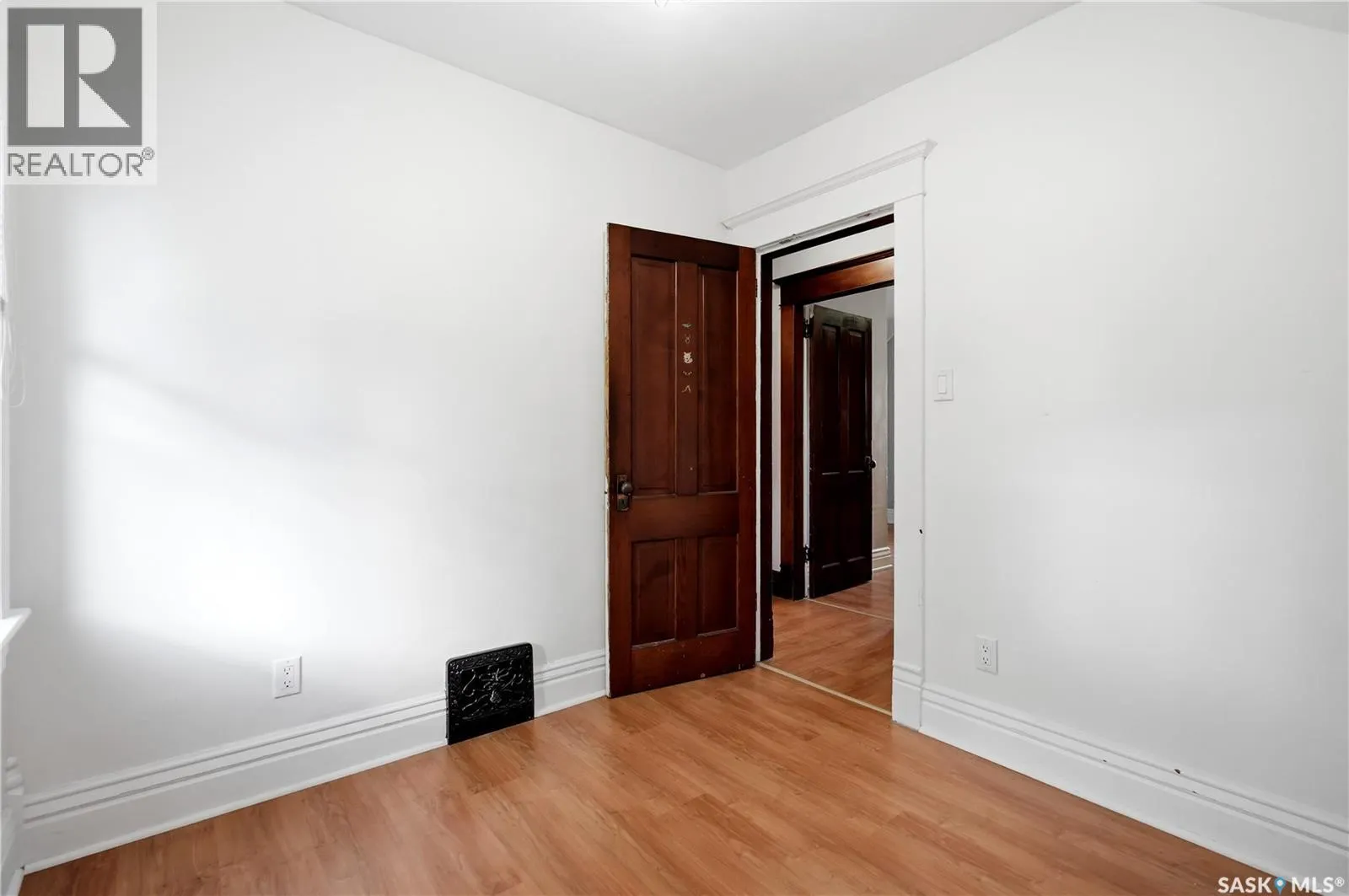 447 Duffield STREET W