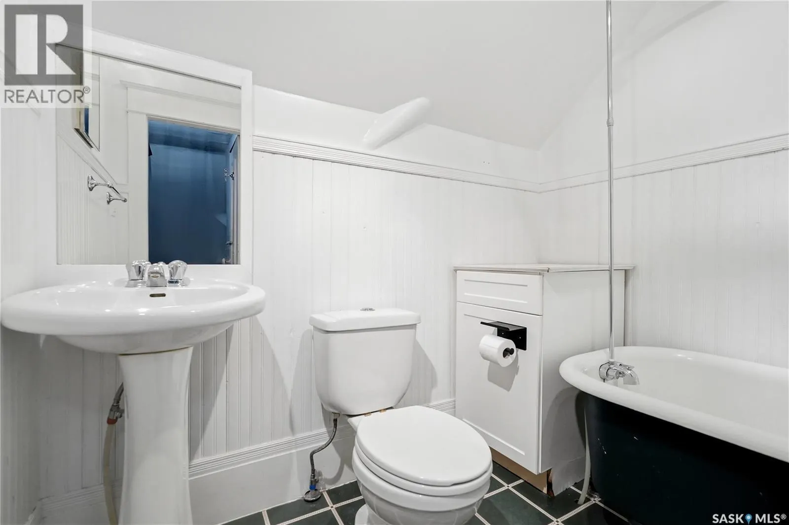 447 Duffield STREET W