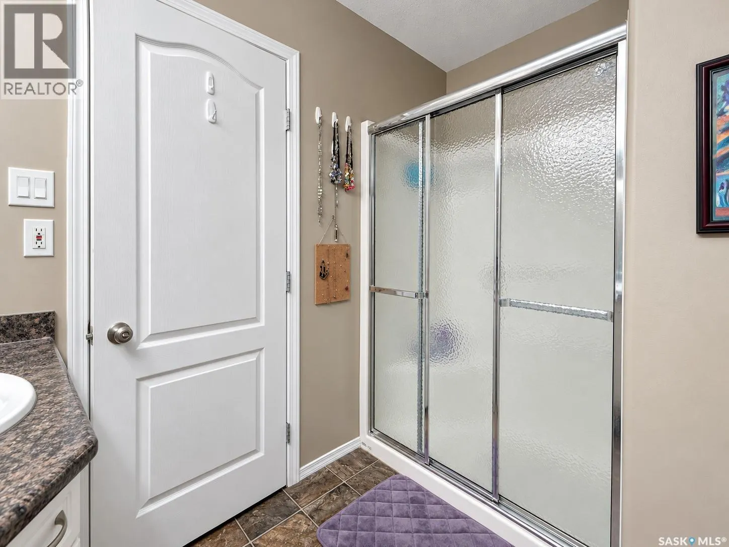 C 10922 AMOS DRIVE