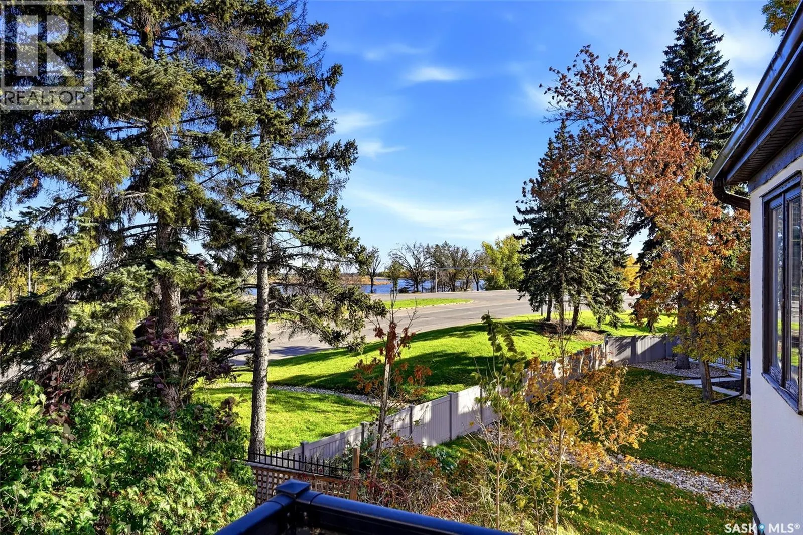 1034 Gryphons WALK