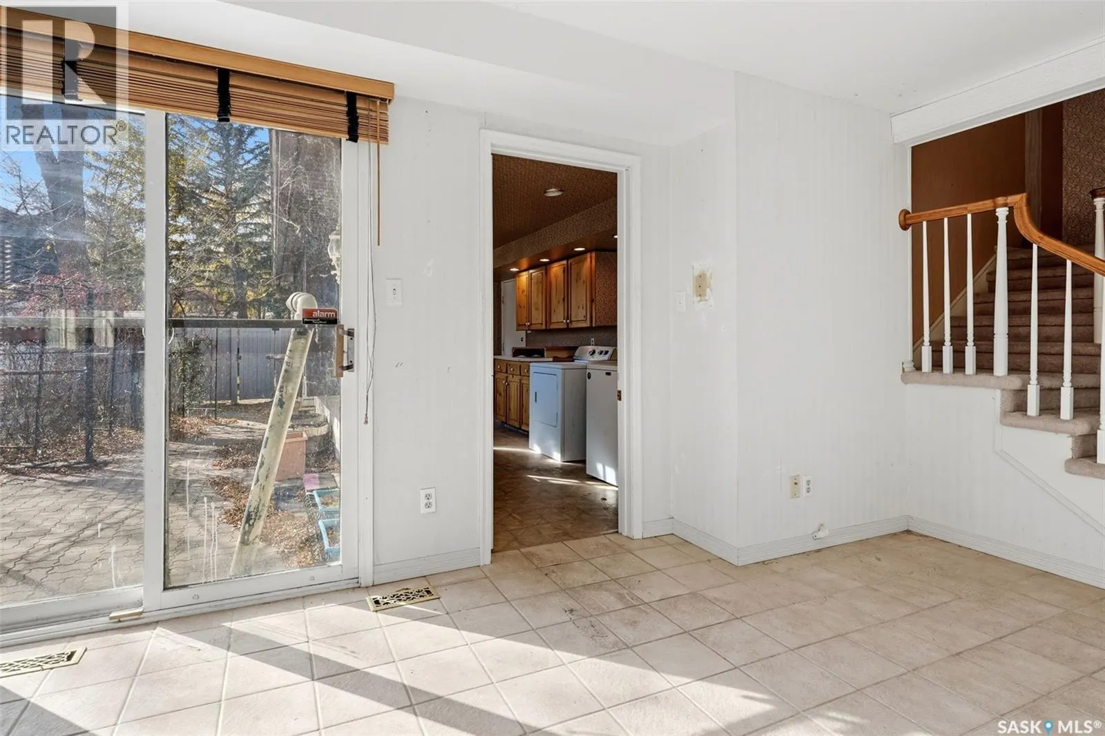 1034 Gryphons WALK