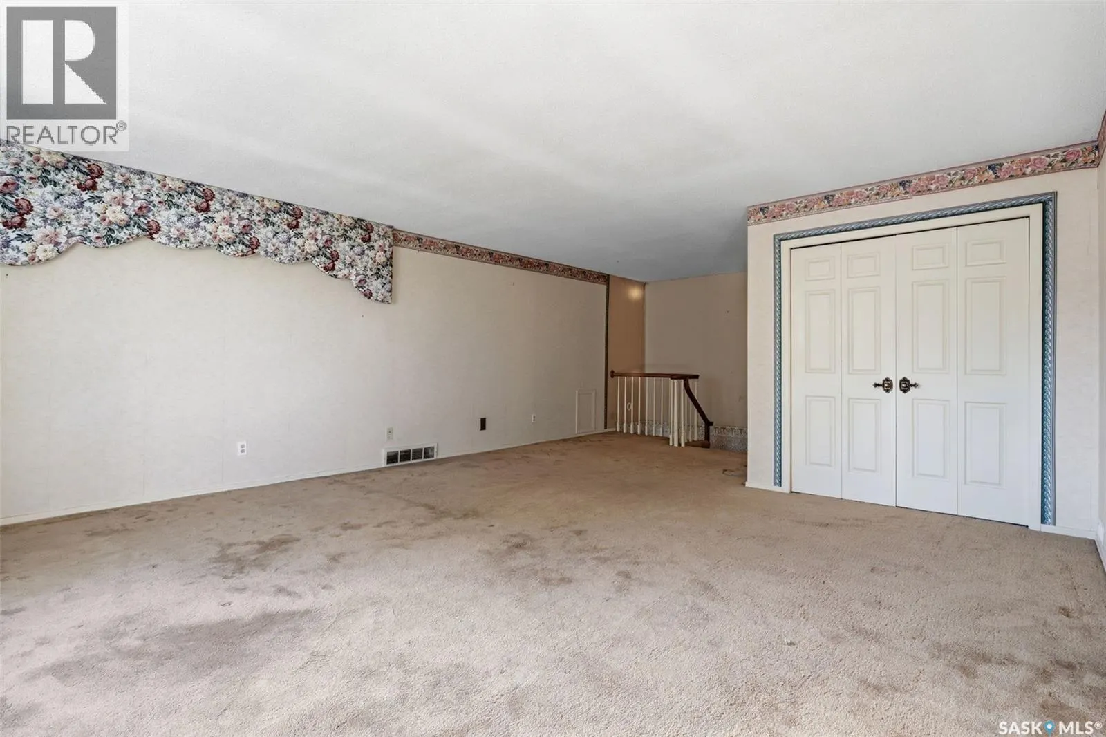 1034 Gryphons WALK