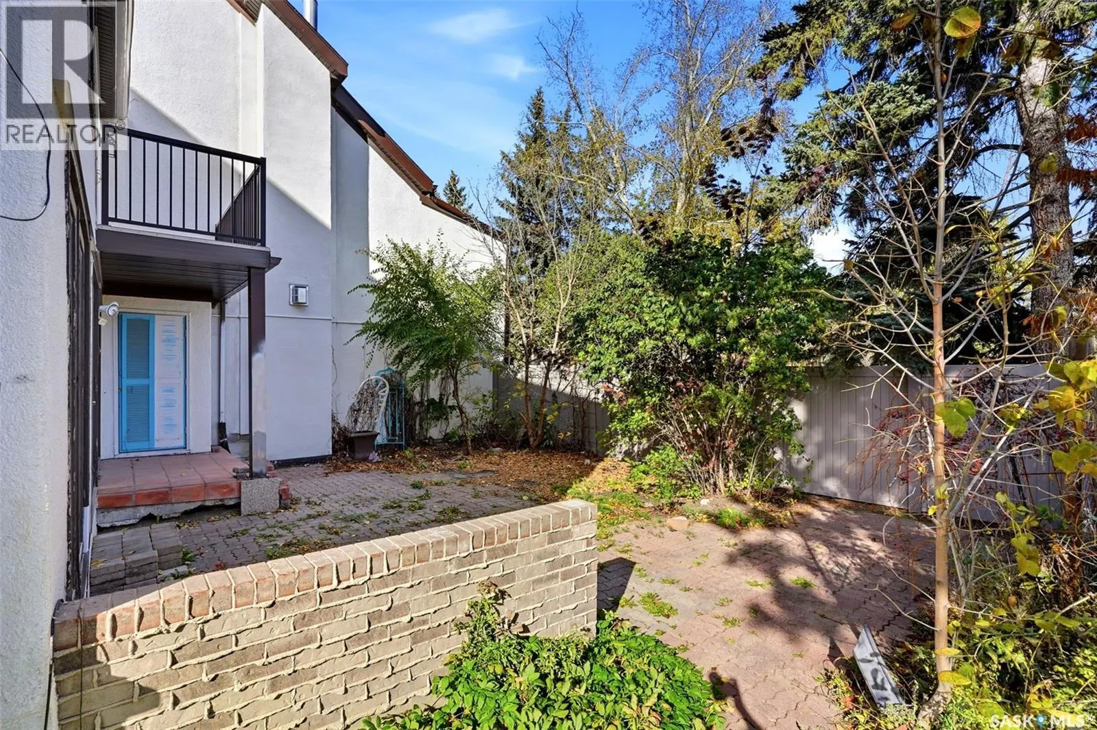 1034 Gryphons WALK