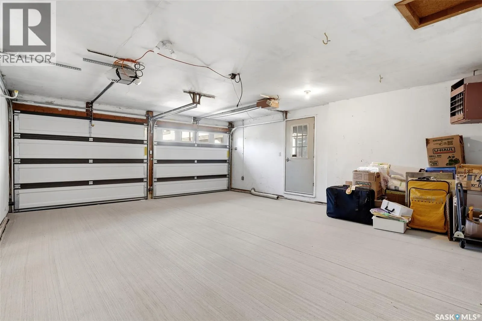 1034 Gryphons WALK