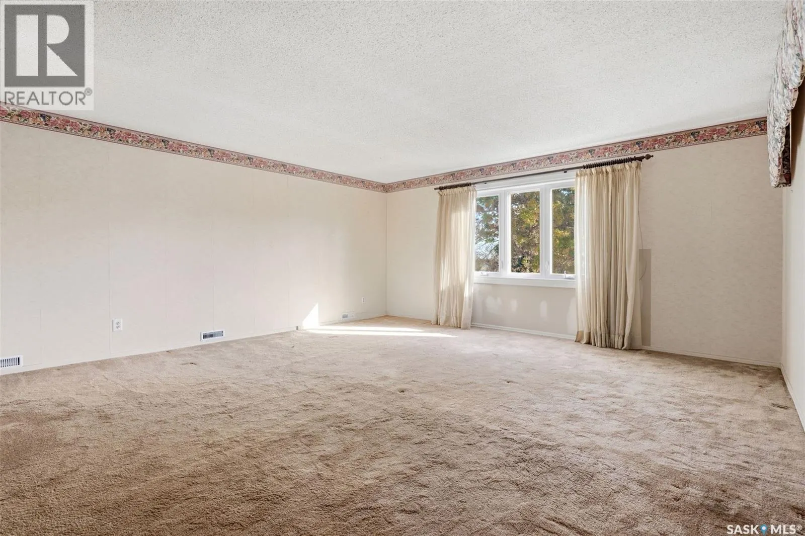 1034 Gryphons WALK