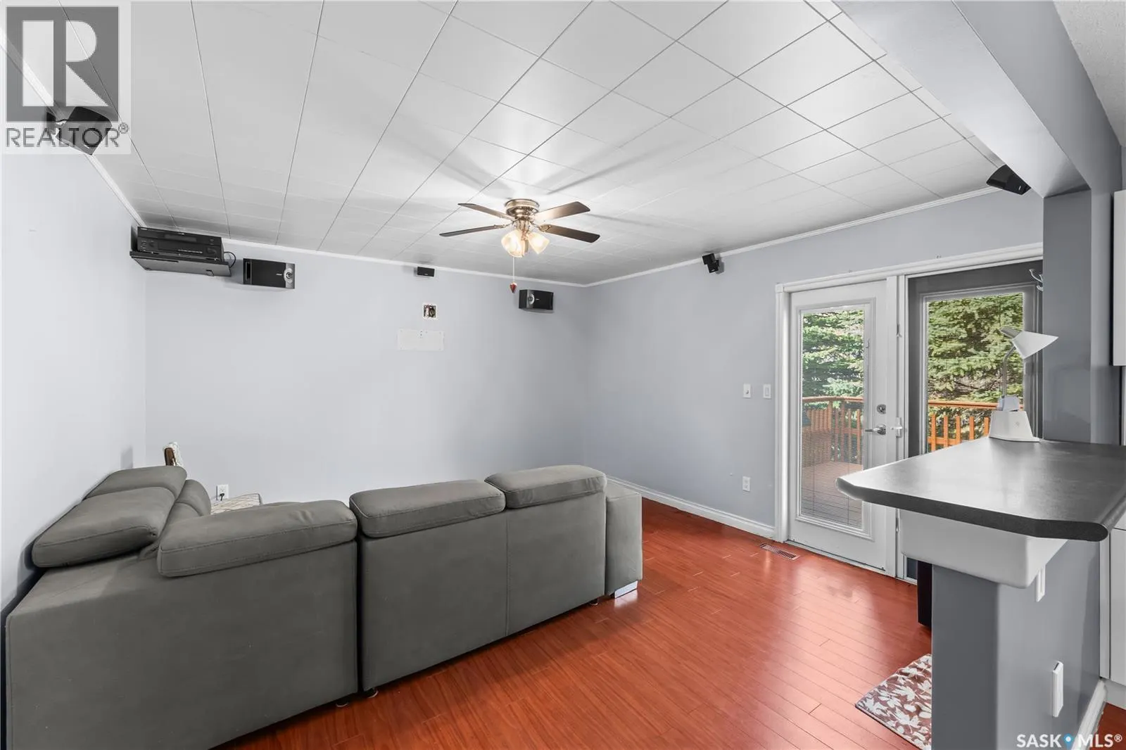 682 1st St N - Green Acres