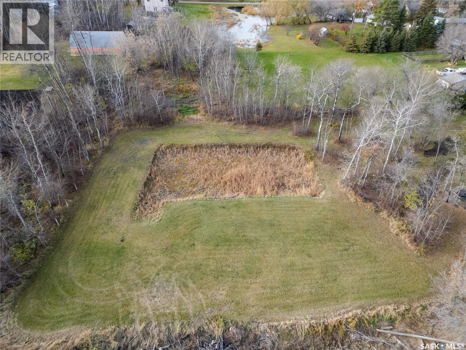 682 1st St N - Green Acres