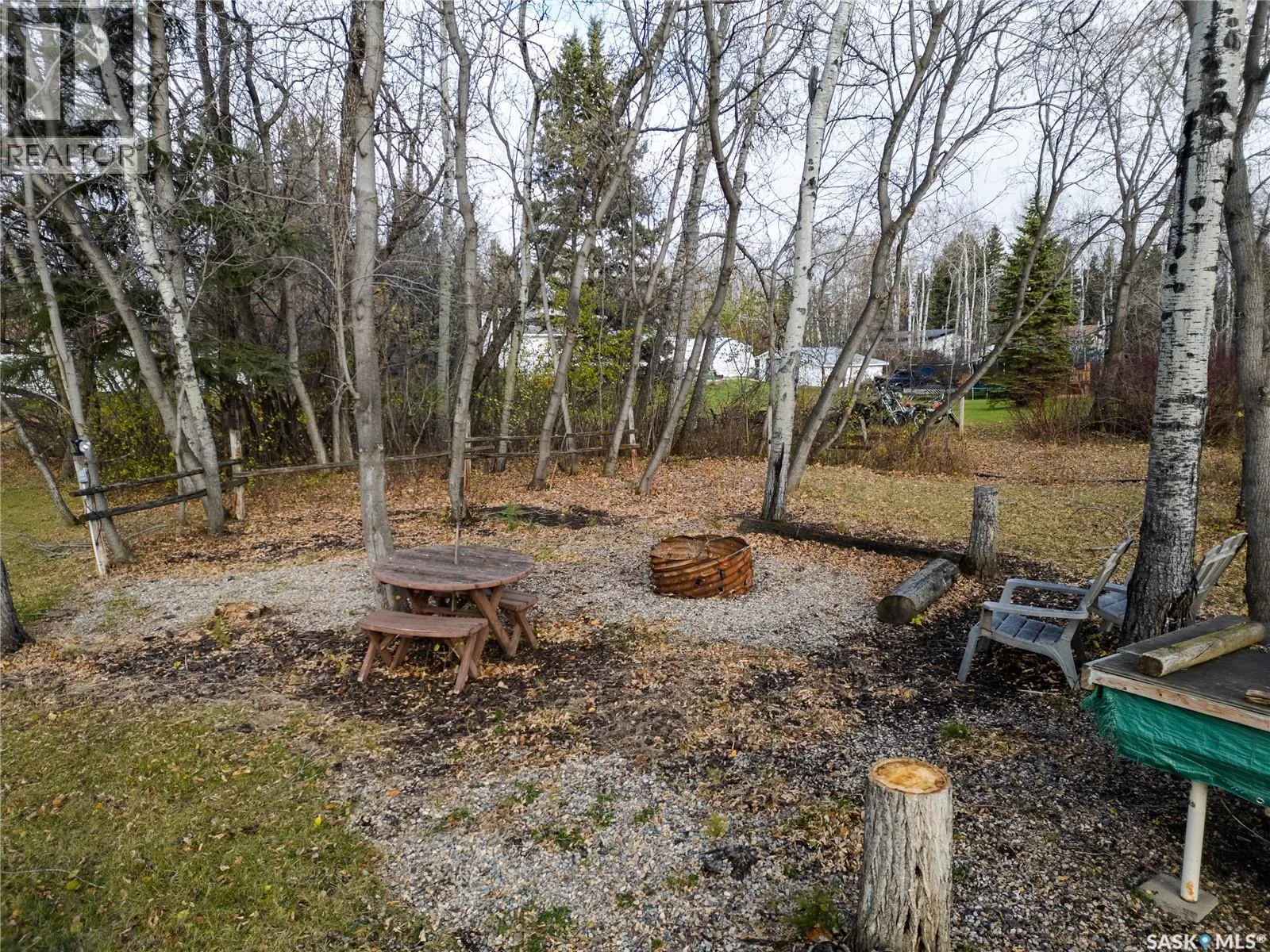682 1st St N - Green Acres