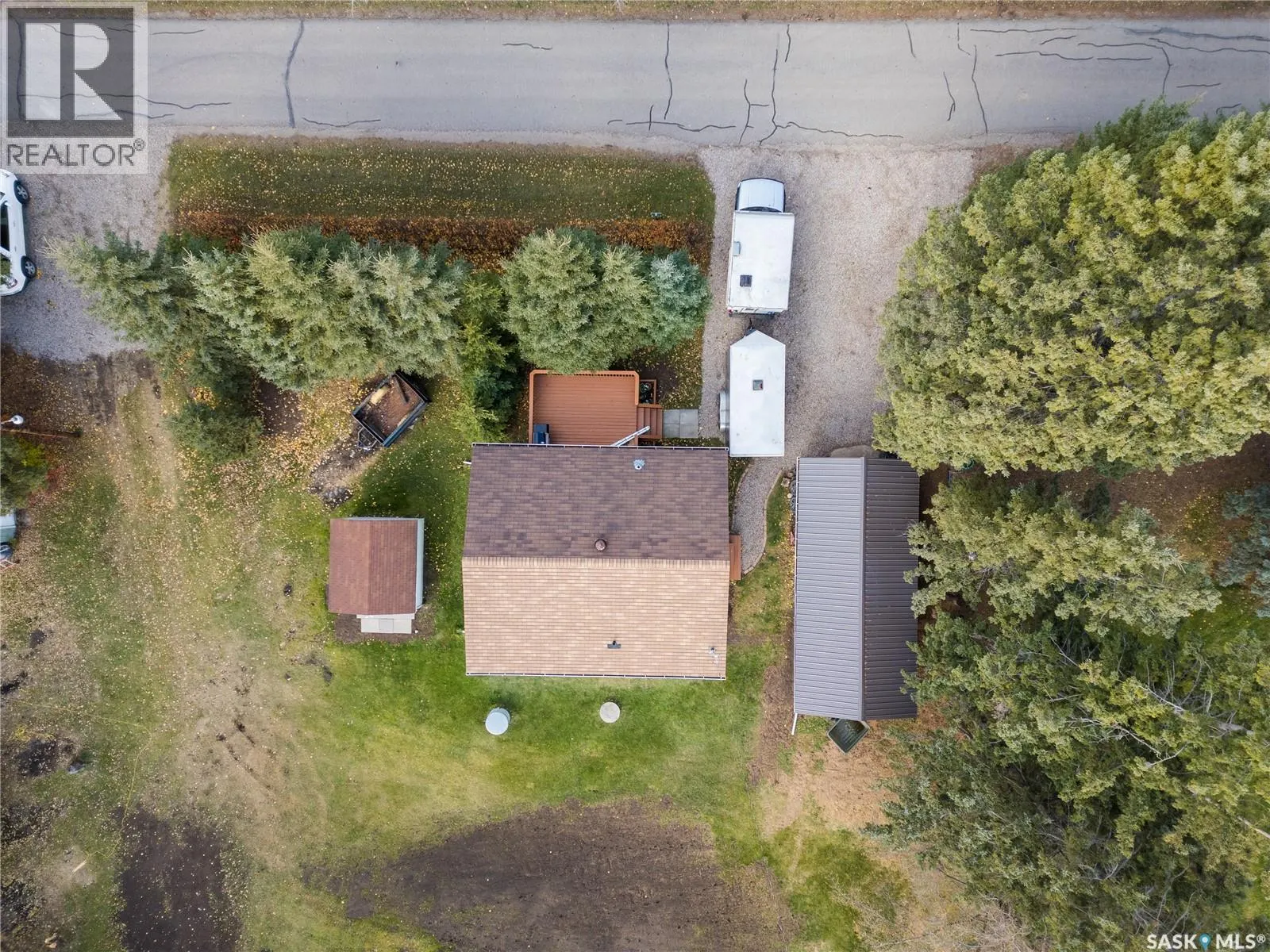 682 1st St N - Green Acres