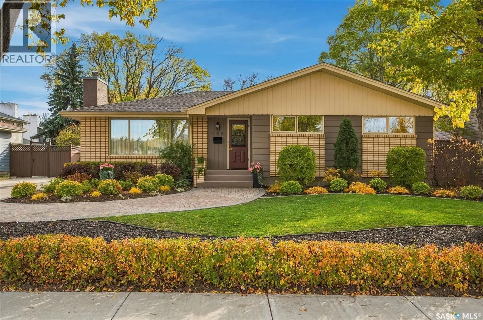 139 Sunset DRIVE