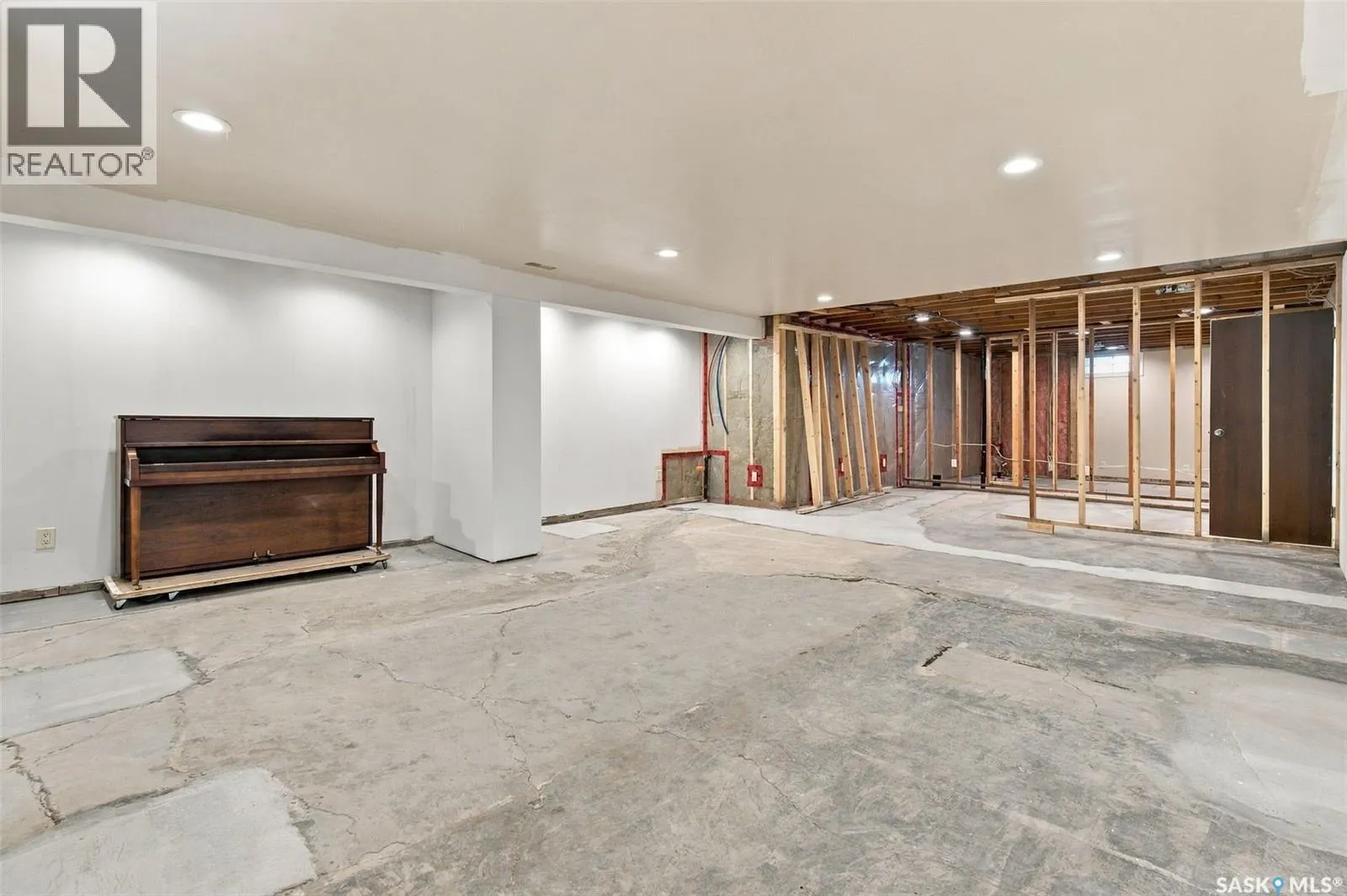 139 Sunset DRIVE