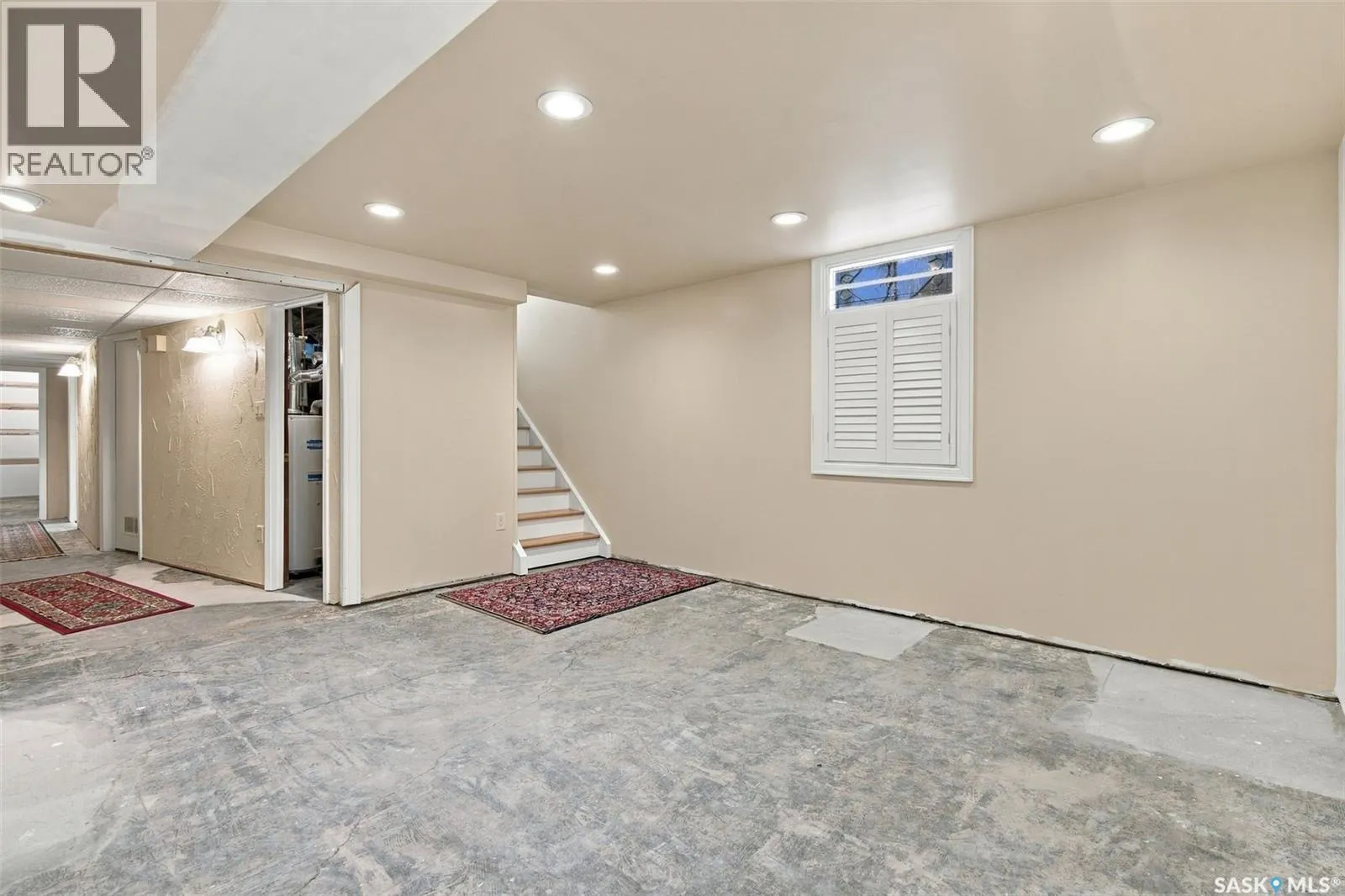 139 Sunset DRIVE