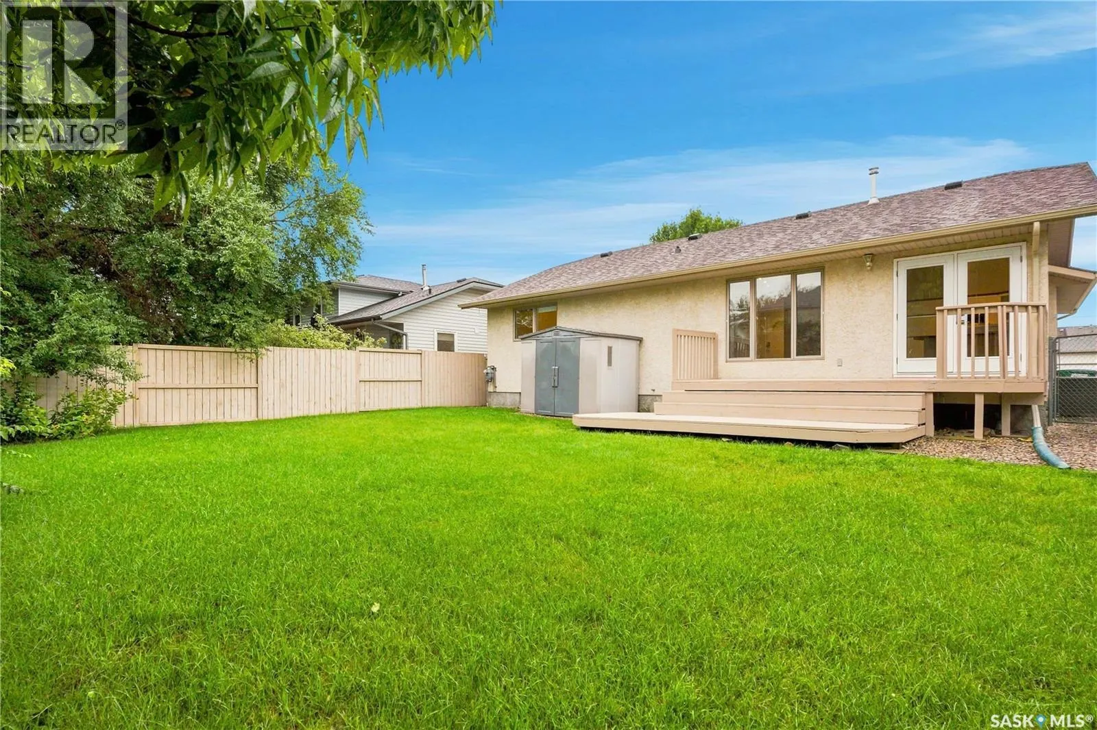 323 Garvie ROAD