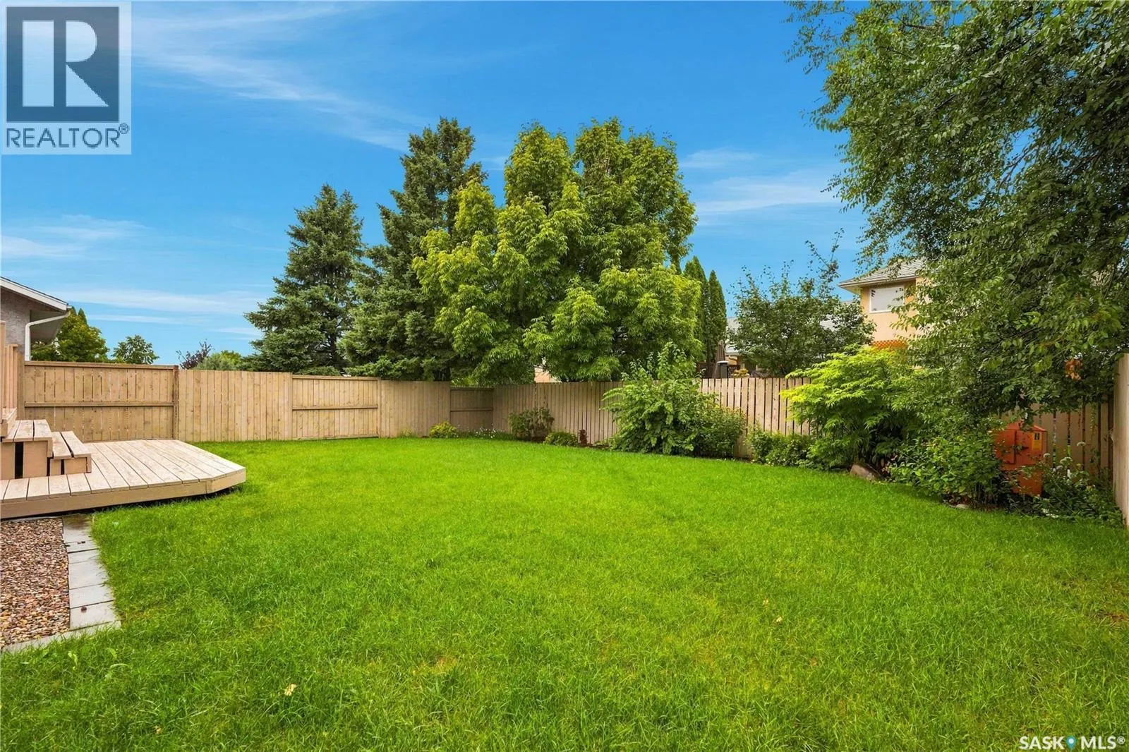 323 Garvie ROAD