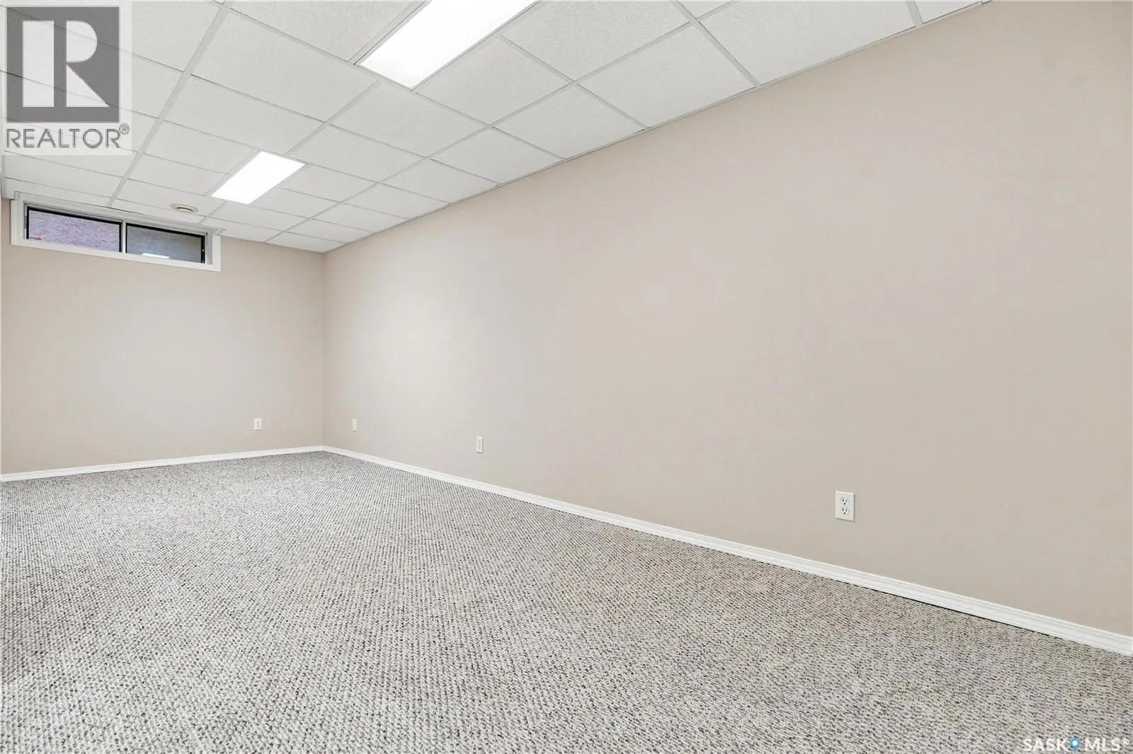 323 Garvie ROAD