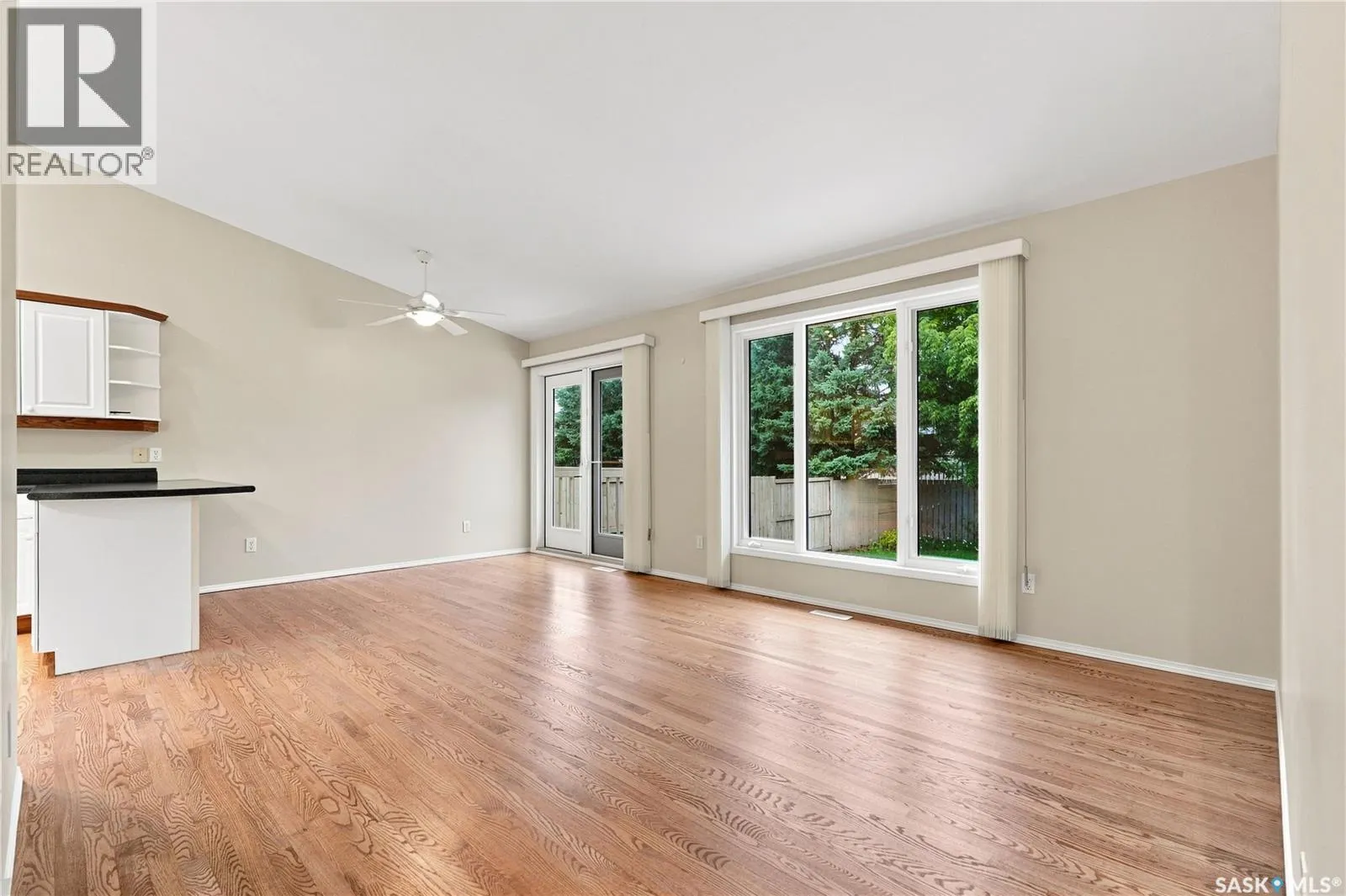 323 Garvie ROAD