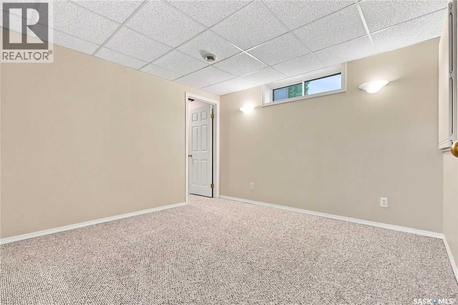 323 Garvie ROAD