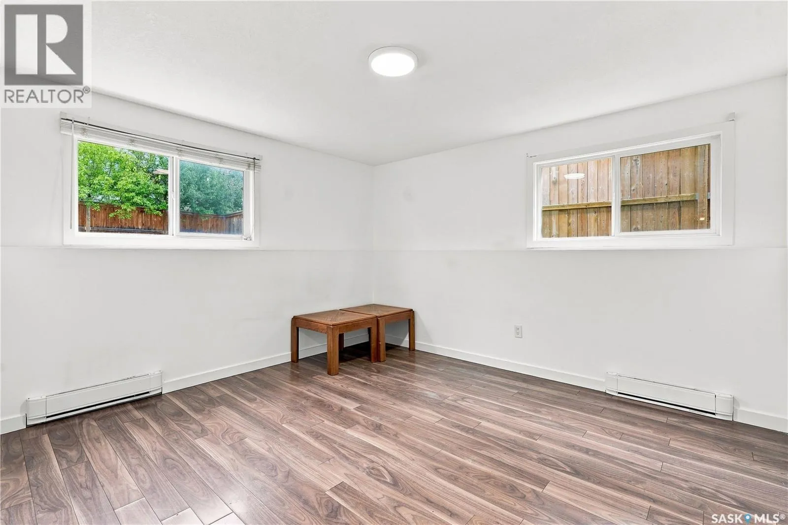 455 Hastings CRESCENT