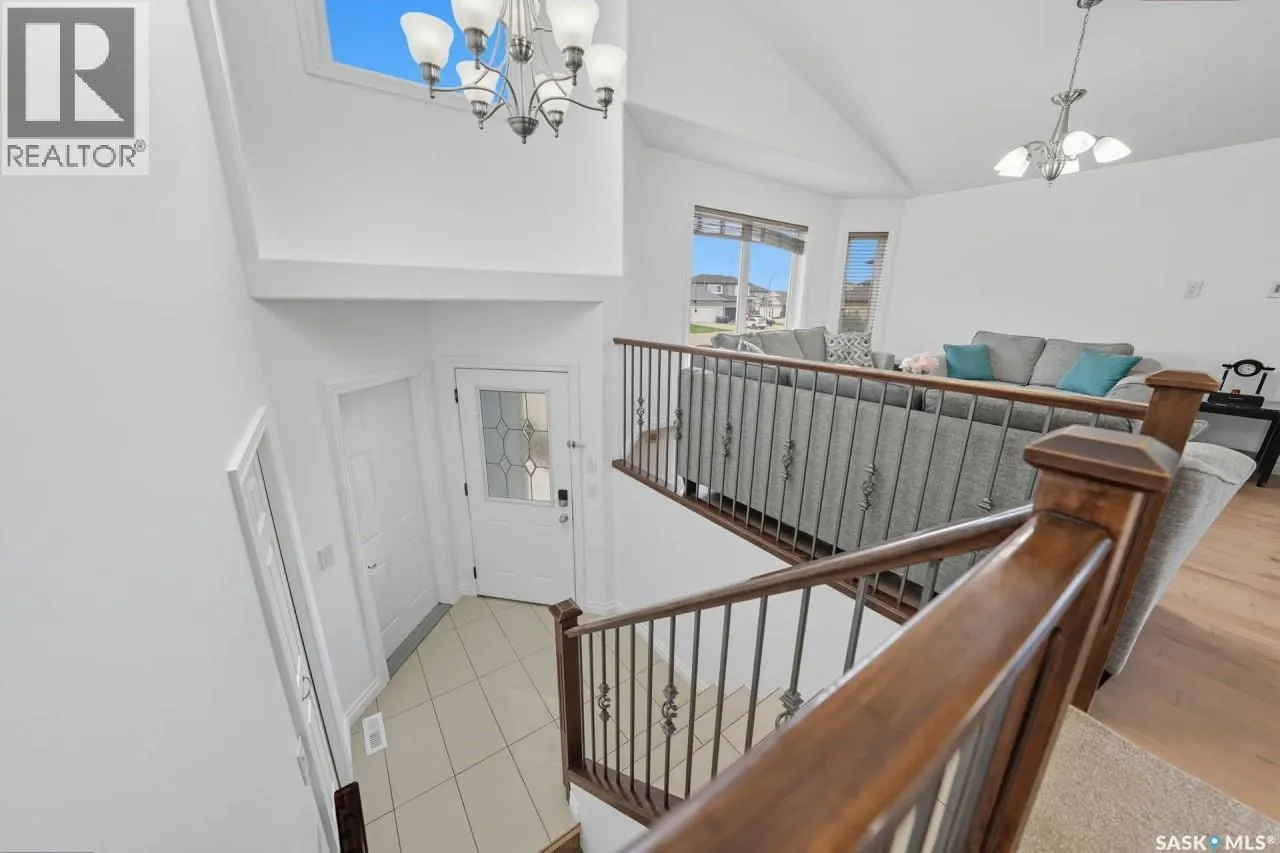 455 Hastings CRESCENT