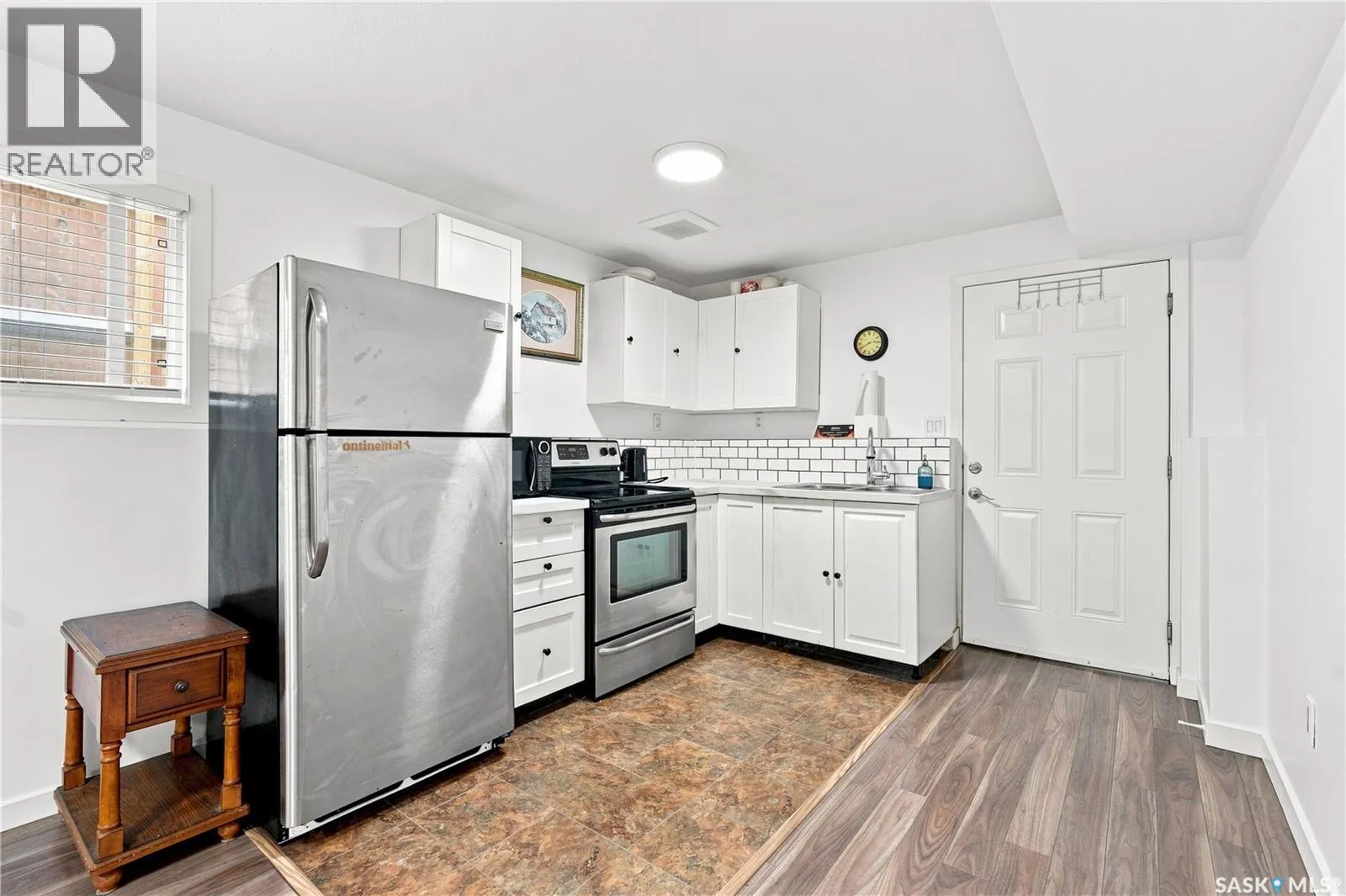 455 Hastings CRESCENT