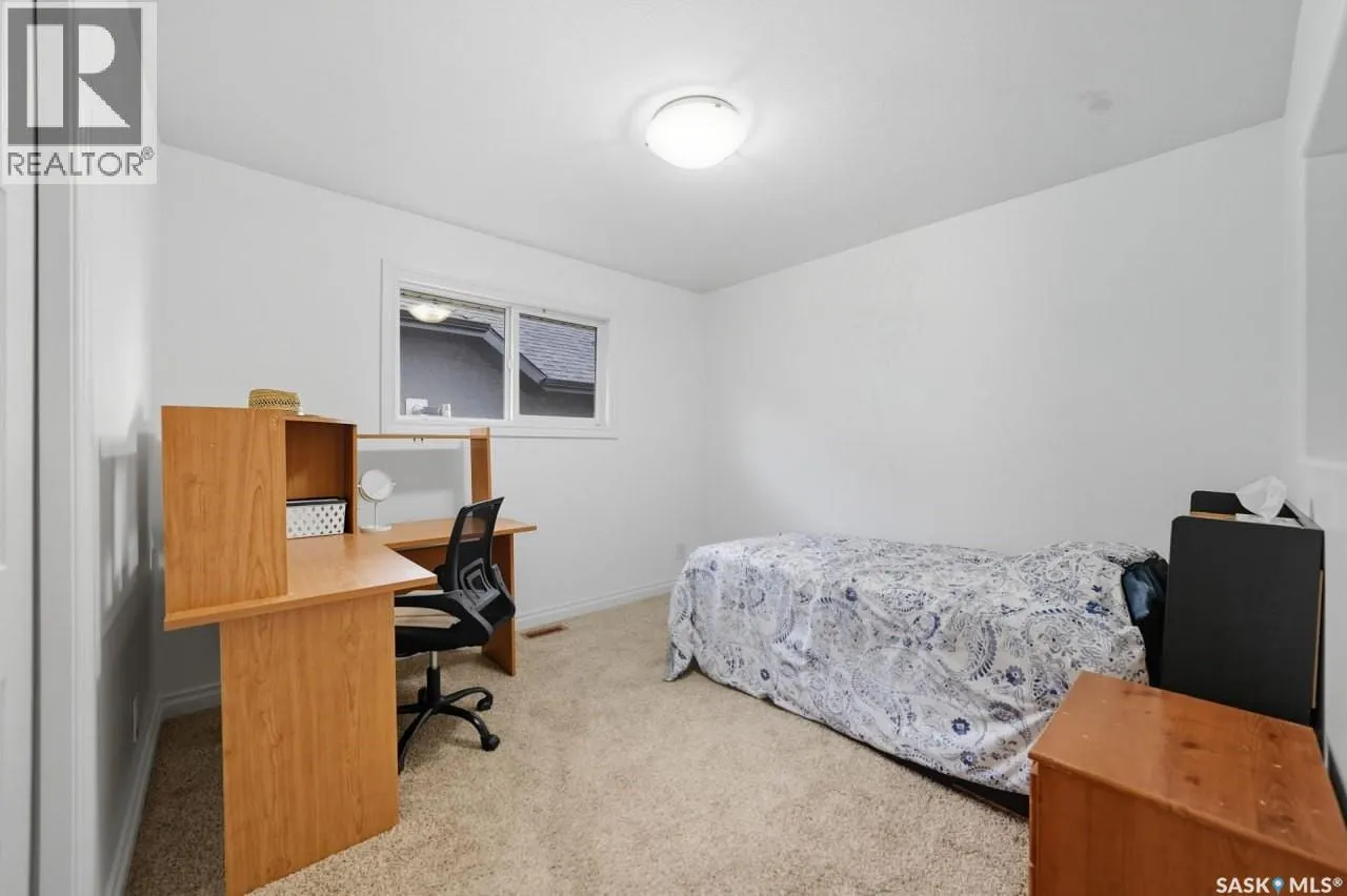455 Hastings CRESCENT