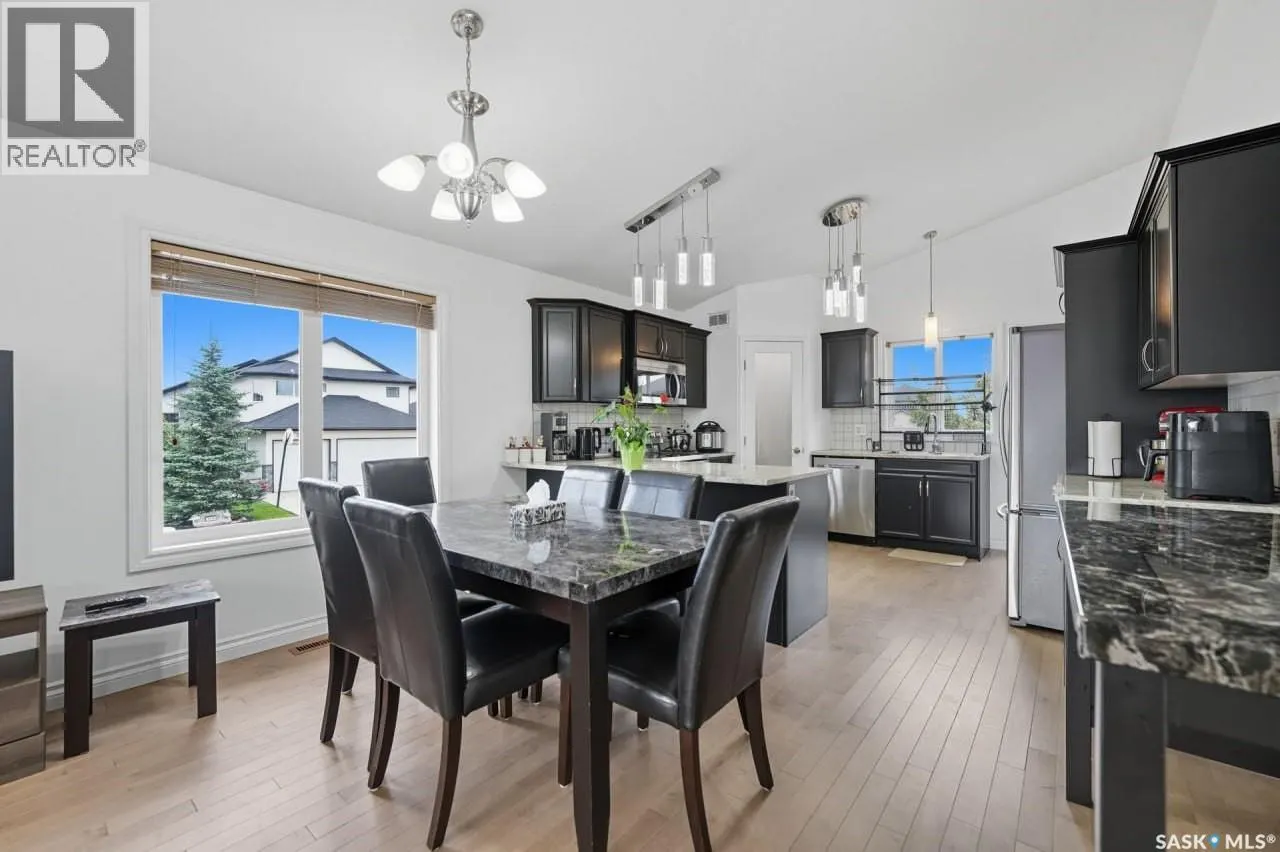 455 Hastings CRESCENT