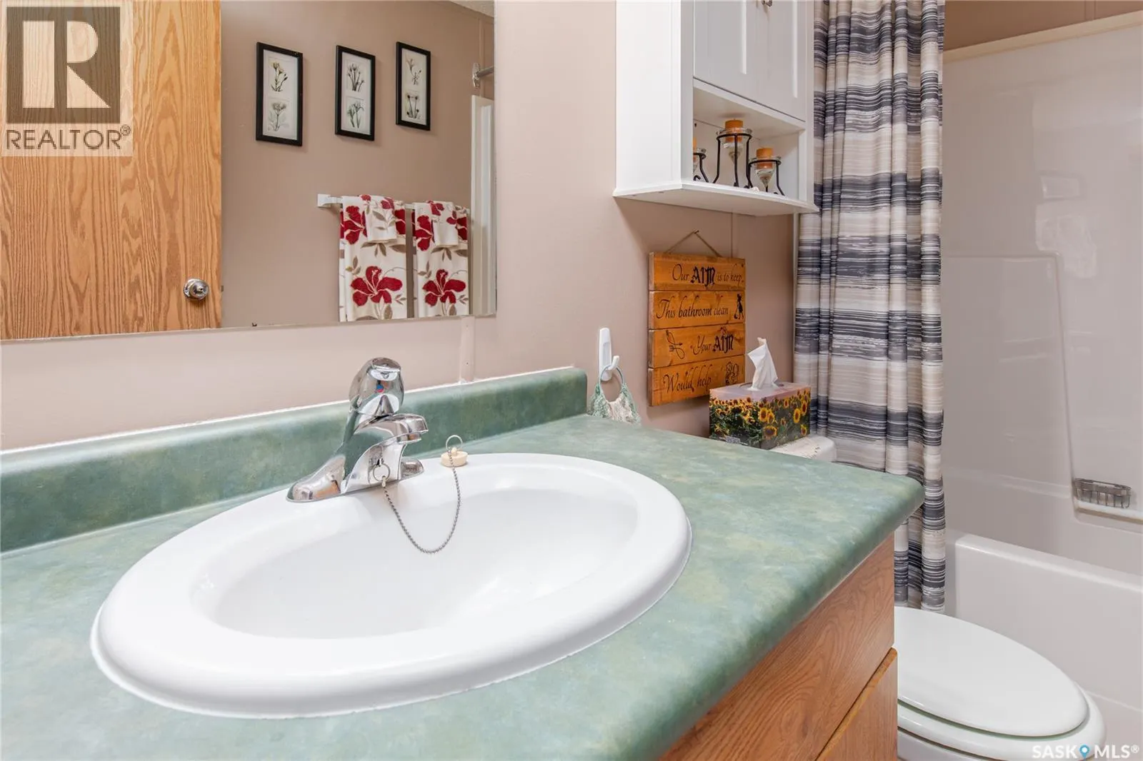 E15 1455 9th AVENUE NE