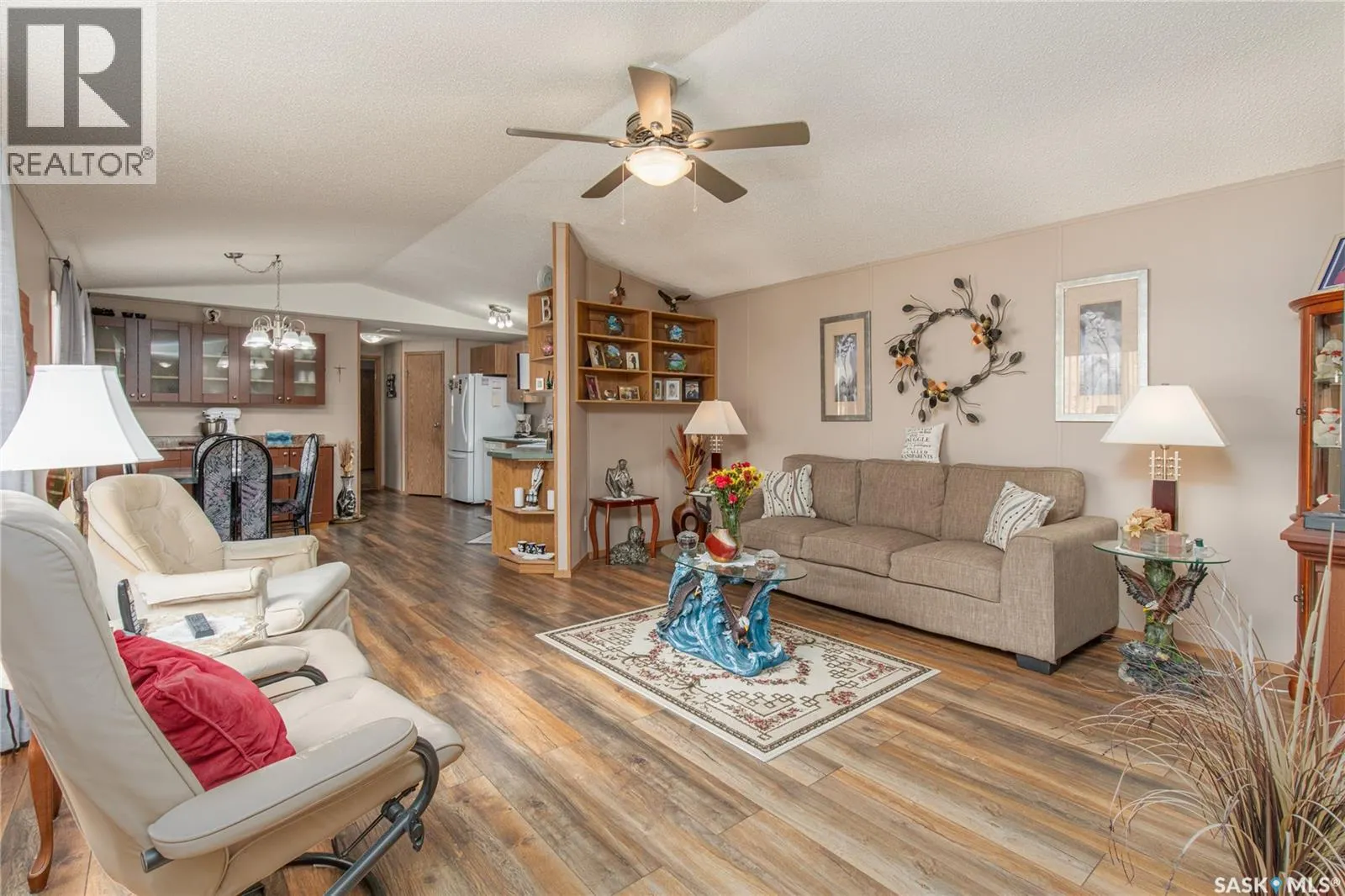 E15 1455 9th AVENUE NE