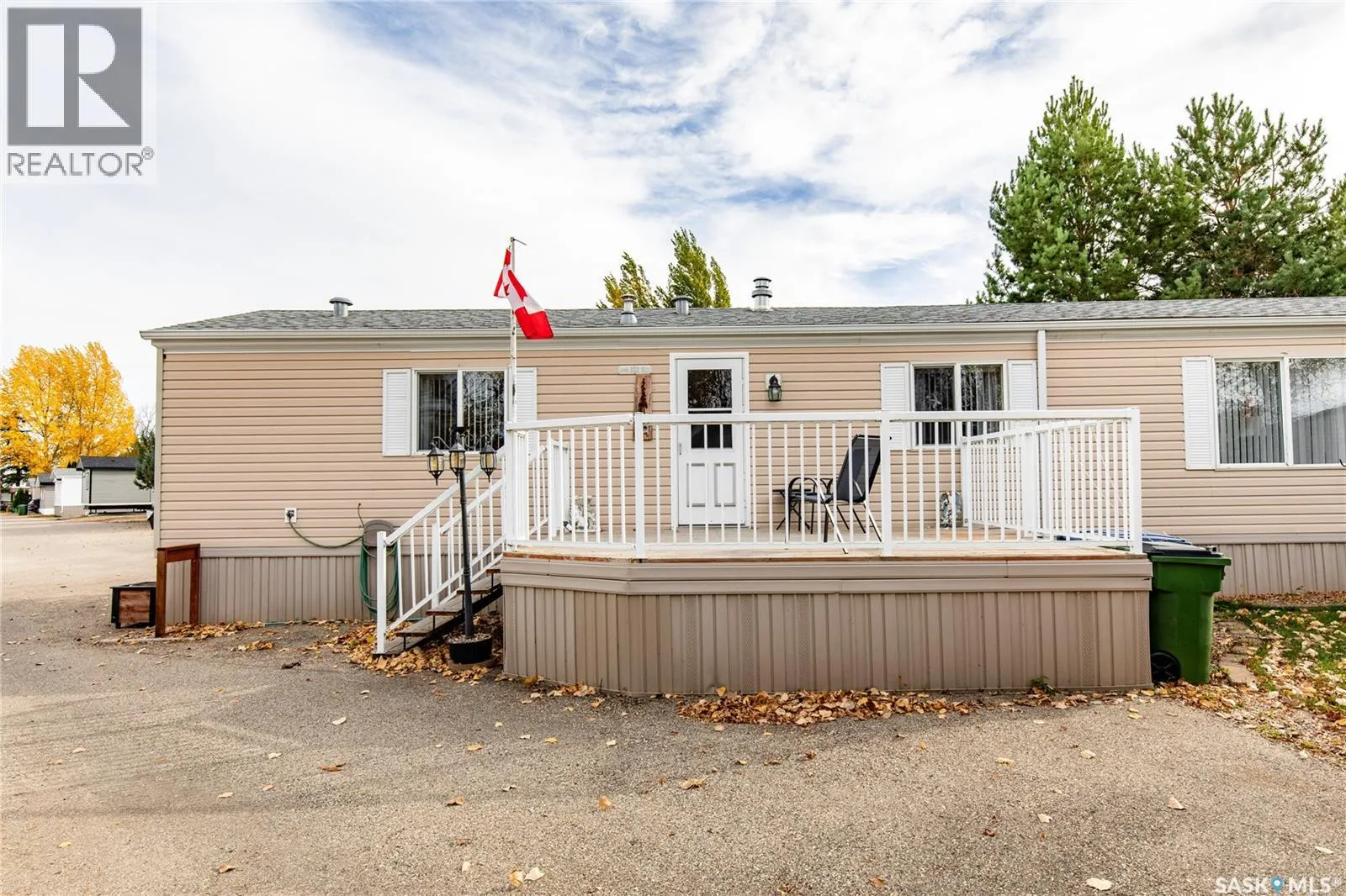 E15 1455 9th AVENUE NE