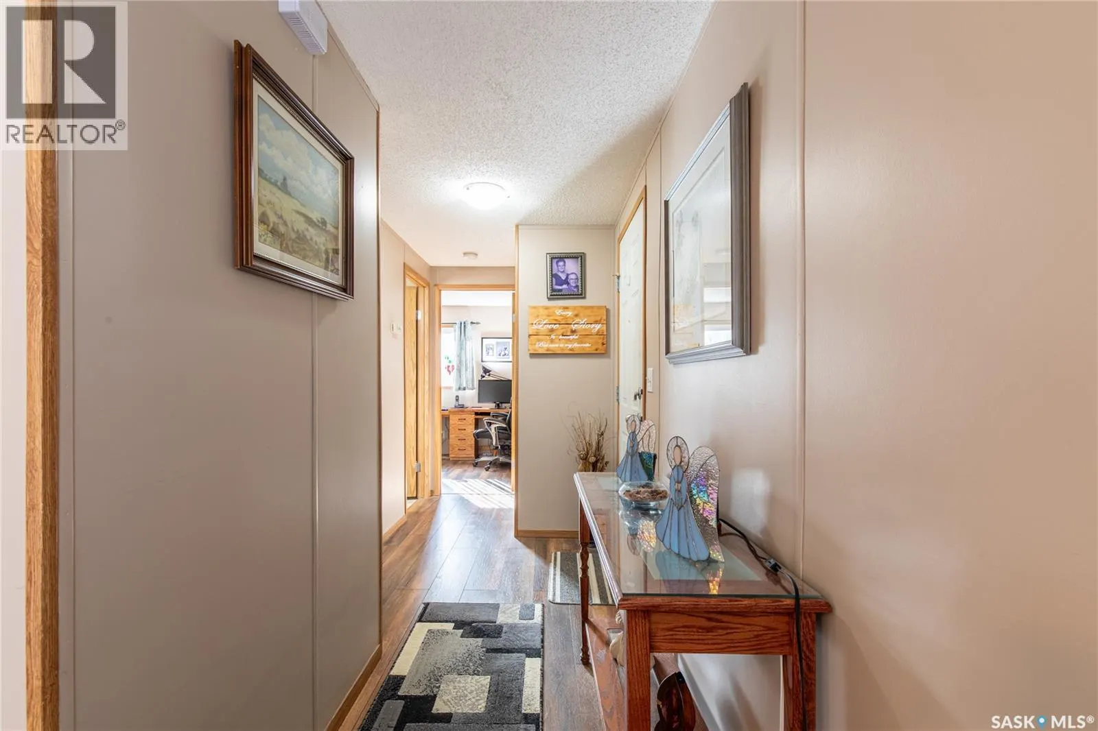 E15 1455 9th AVENUE NE