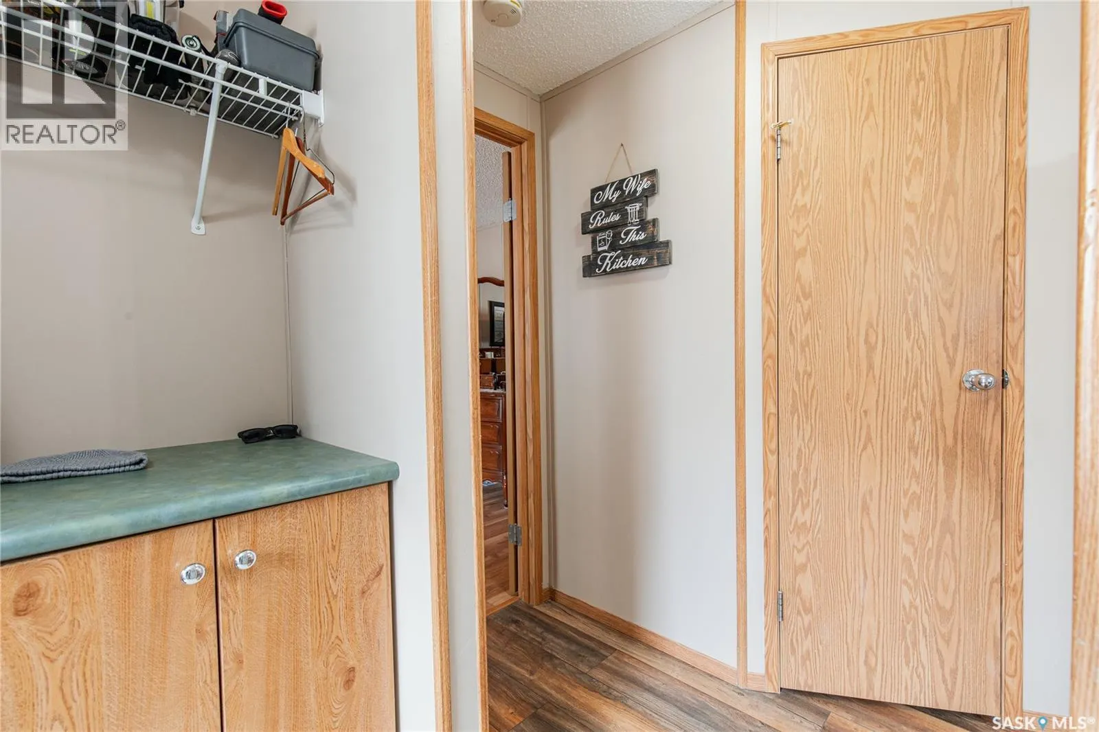 E15 1455 9th AVENUE NE