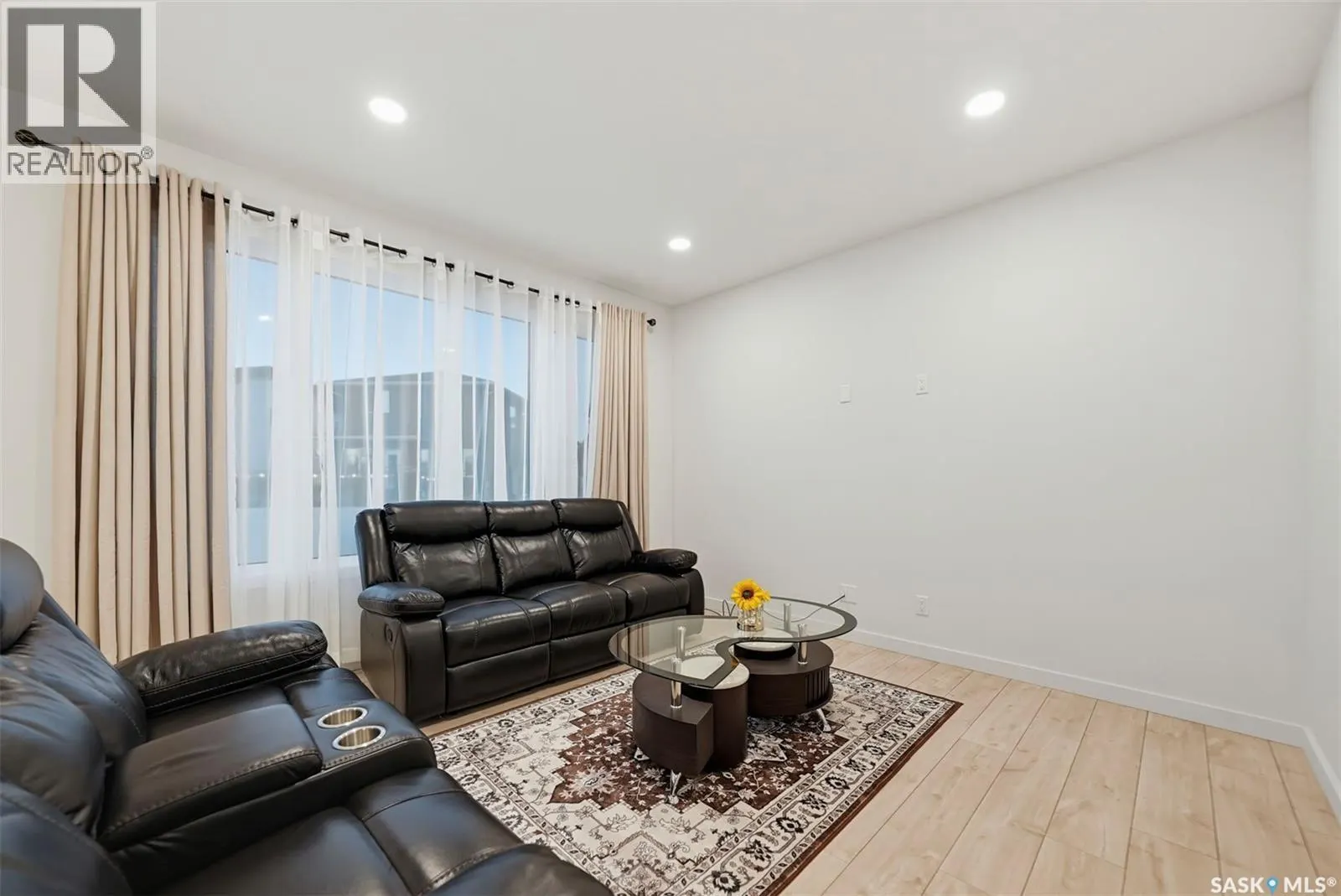 246 Katz COURT