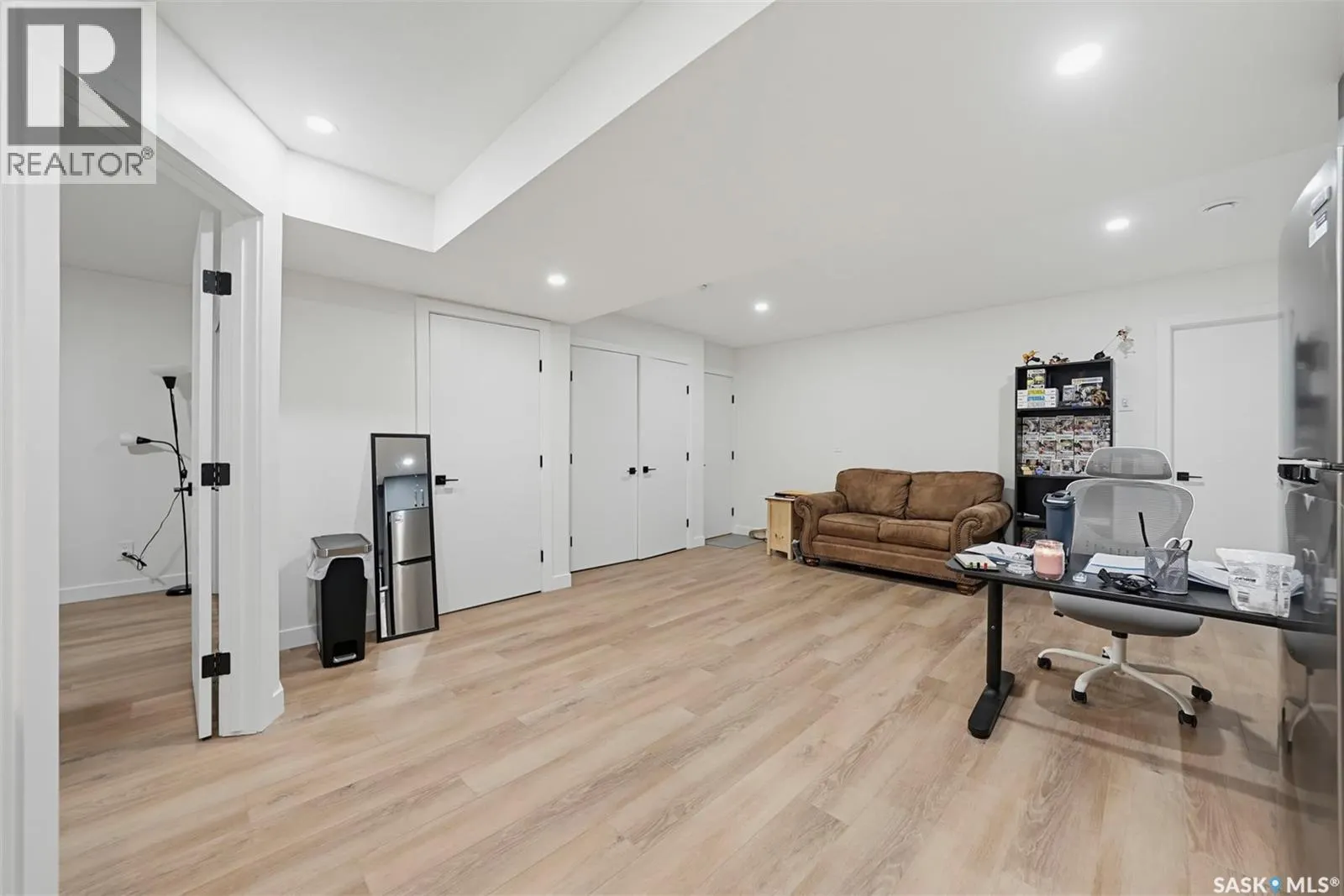 246 Katz COURT