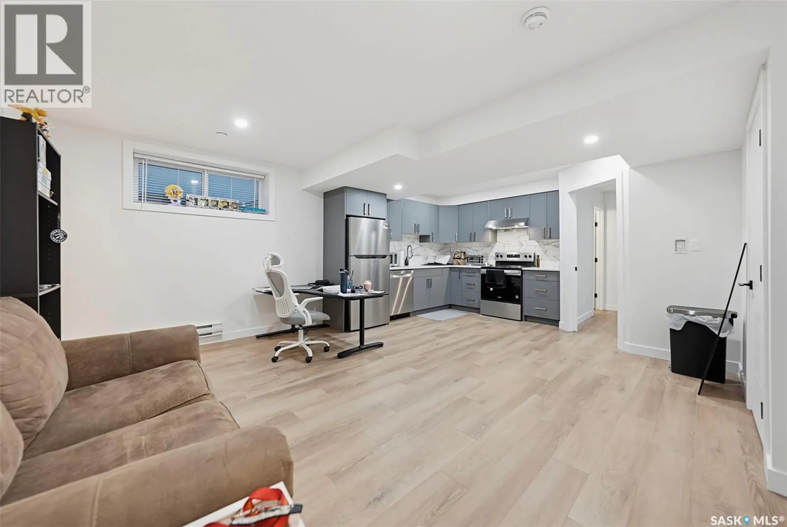 246 Katz COURT