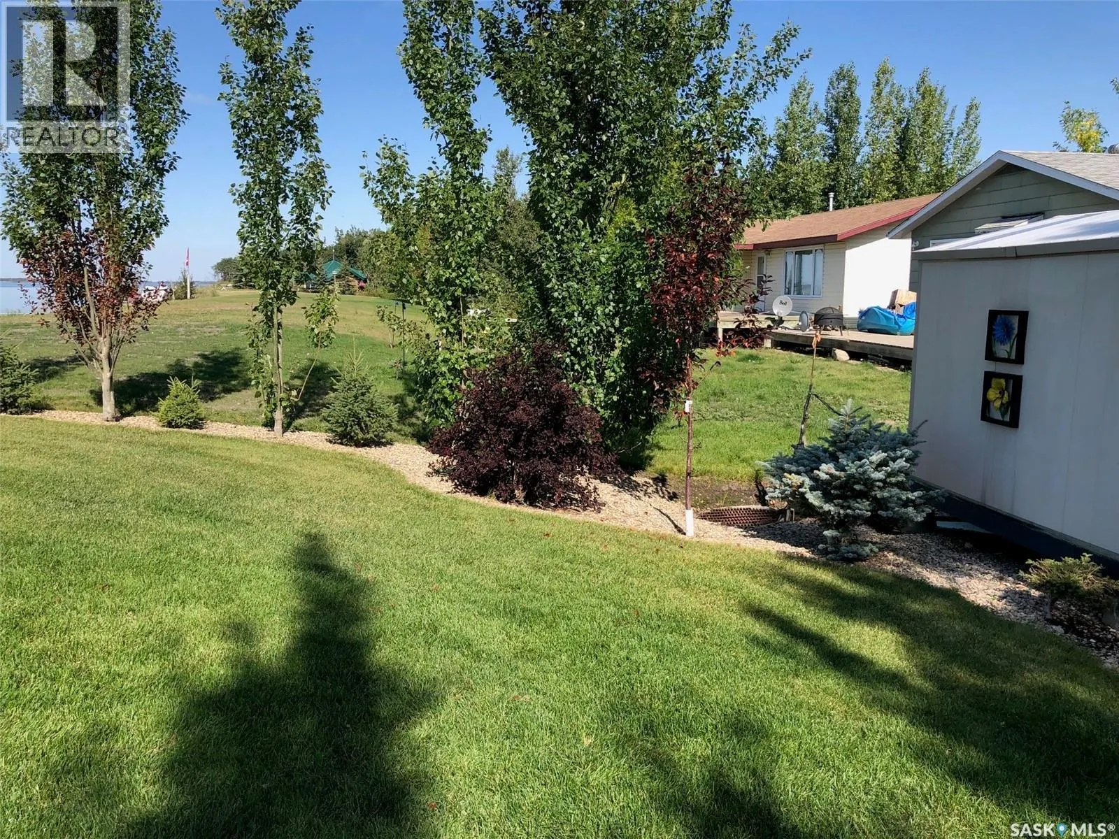 115 Lakeside DRIVE