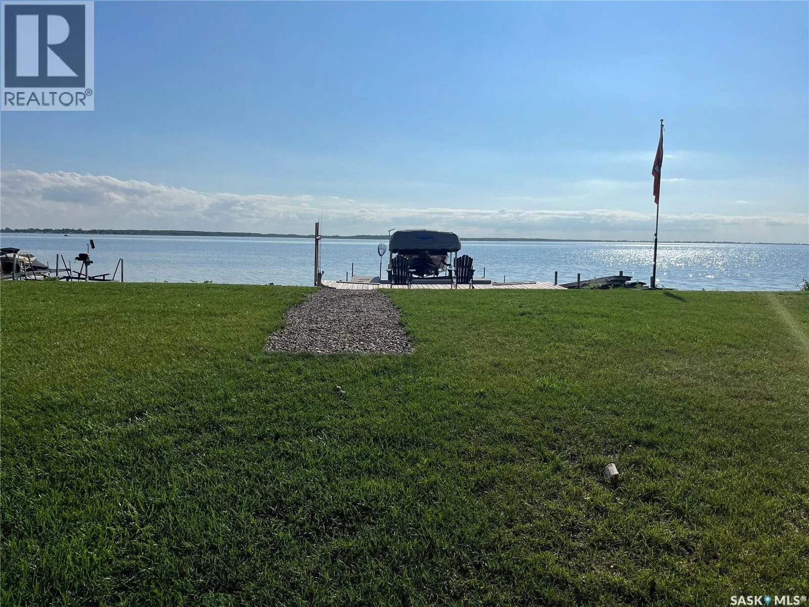 115 Lakeside DRIVE