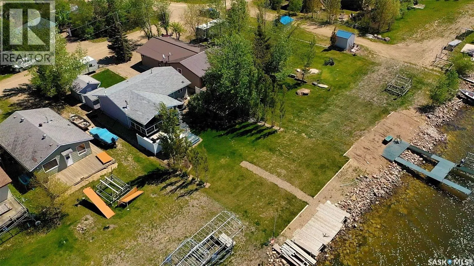 115 Lakeside DRIVE