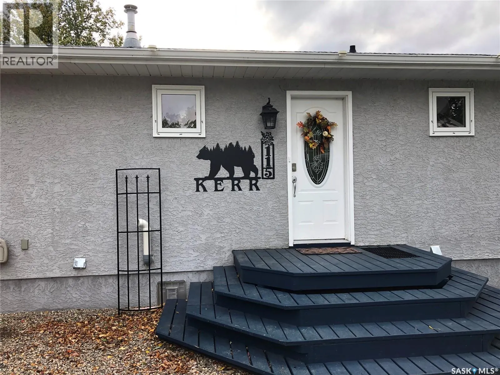 115 Lakeside DRIVE