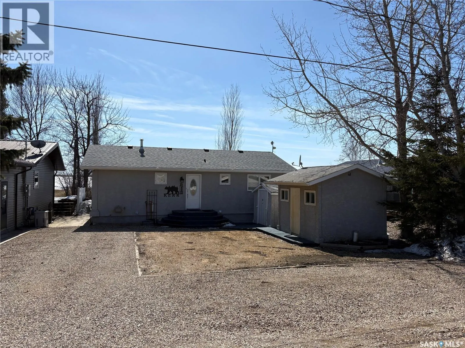 115 Lakeside DRIVE